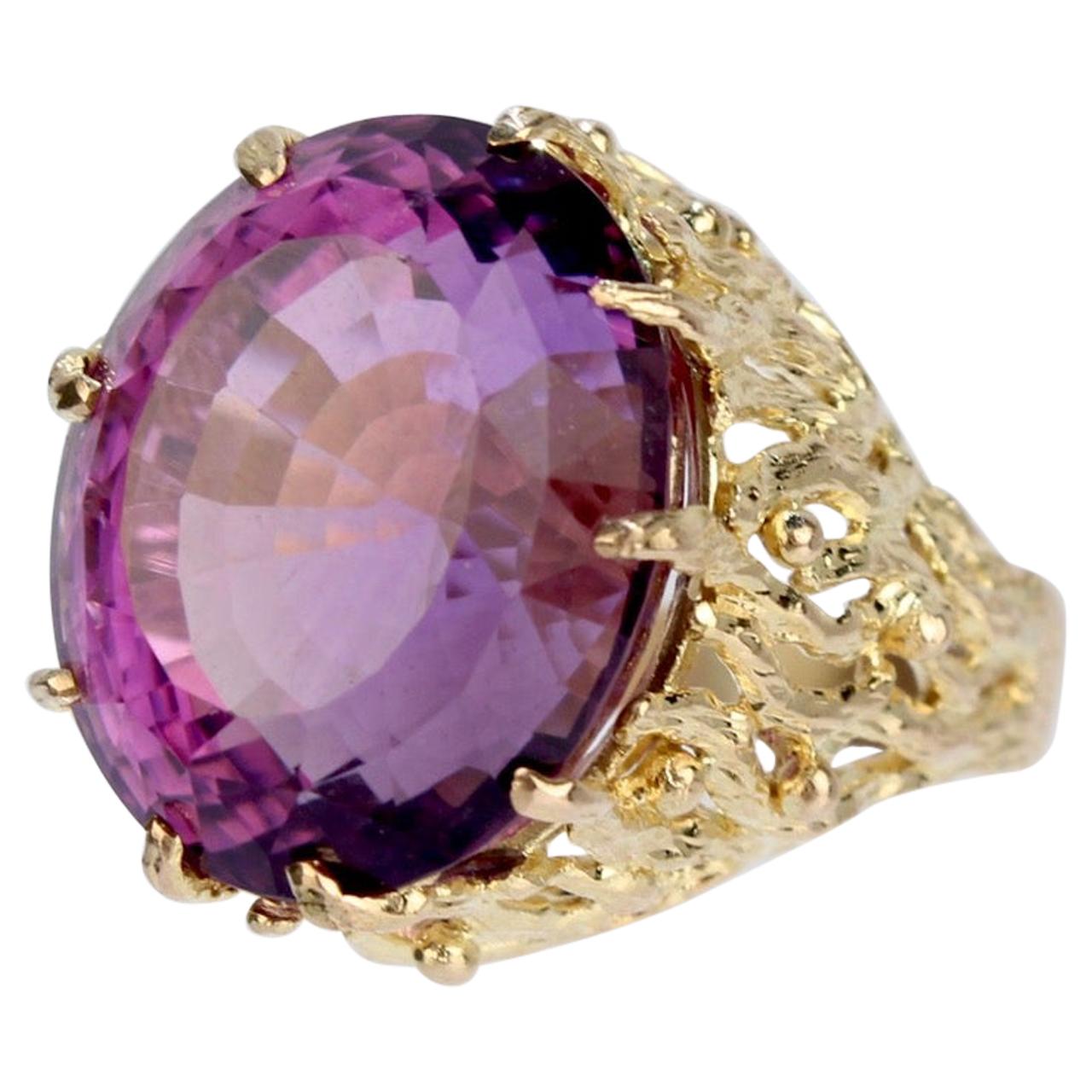 Large Brutalist 14 Karat Gold and Oval Cut Amethyst Ring