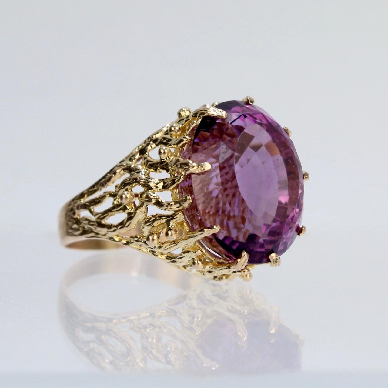 Large Brutalist 14 Karat Gold and Oval Cut Amethyst Ring In Good Condition In Philadelphia, PA