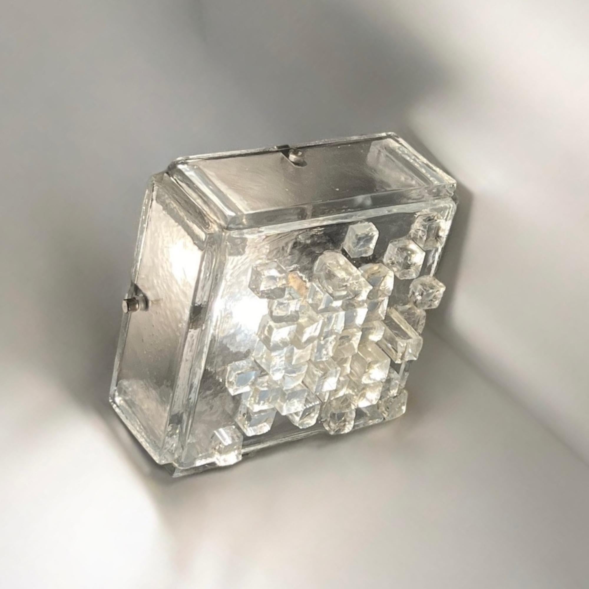 Grande lampe brutaliste des années 70 en verre épais de Poliarte, fabriquée à la main, neuve et ancienne en vente 1