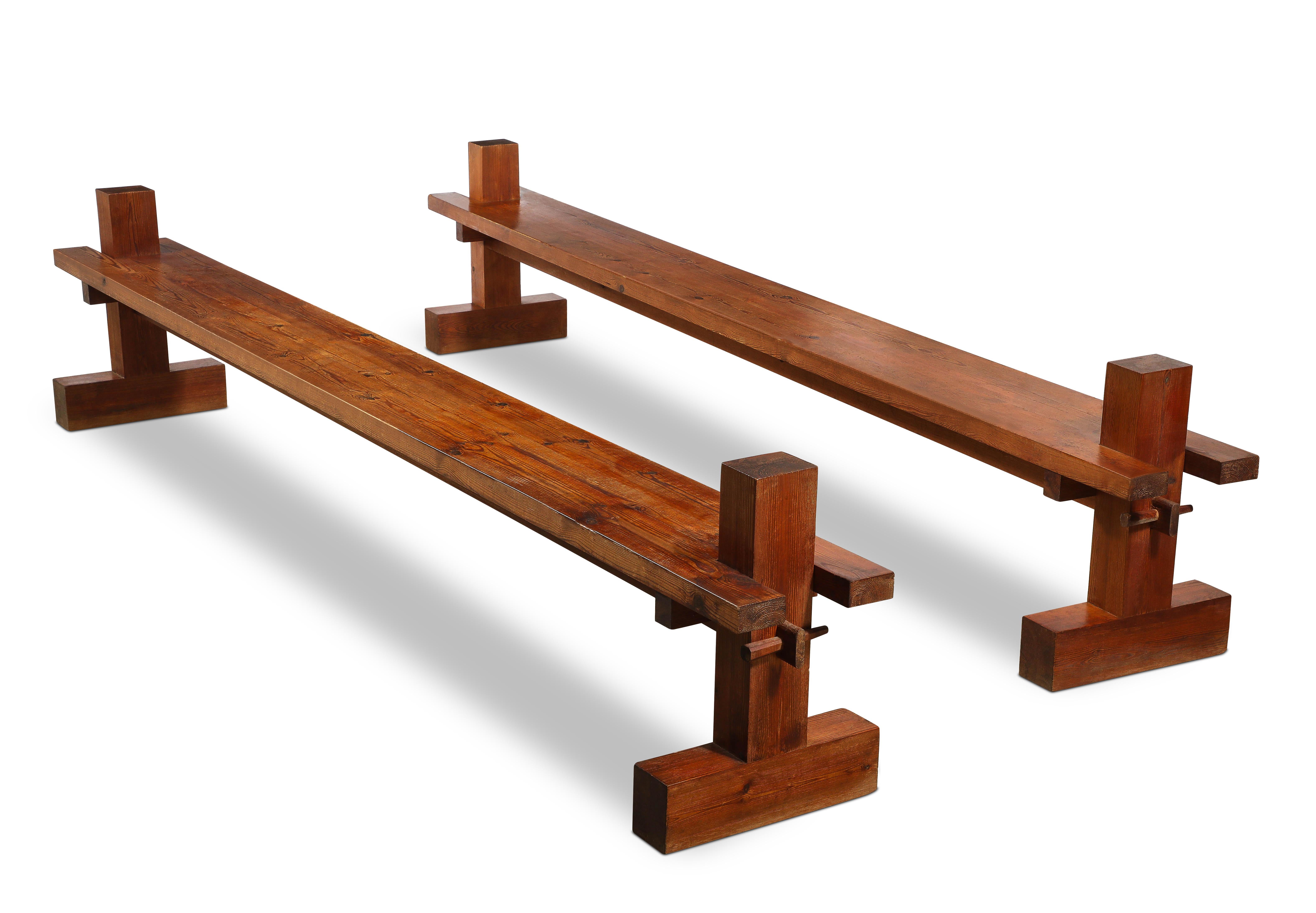 Große brutalistische Bänke, Frankreich 1960er Jahre im Angebot 5