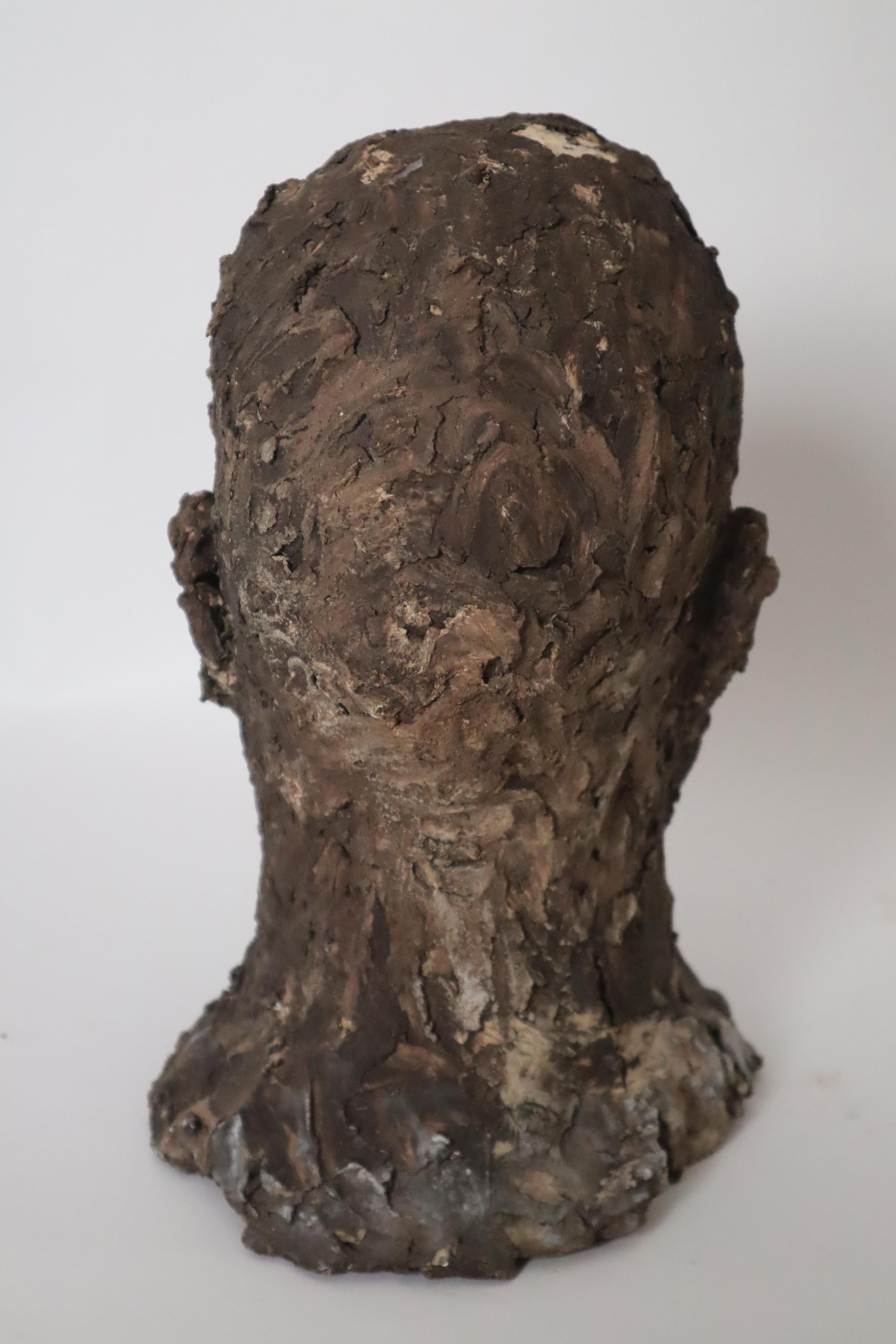 Grande busto brutalista di un uomo nello stile di Alberto Giacometti anni '50 in vendita 3