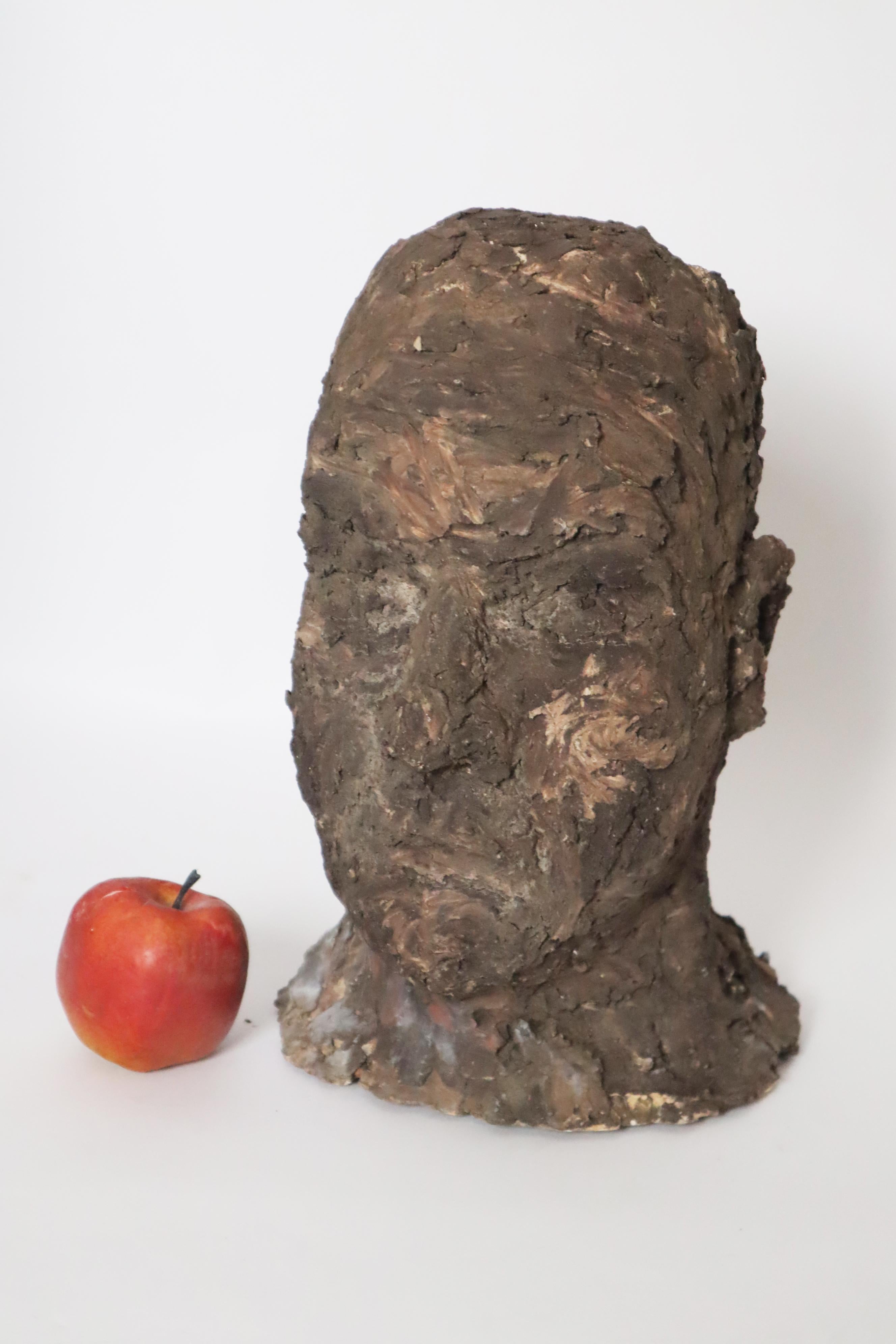 Fatto a mano Grande busto brutalista di un uomo nello stile di Alberto Giacometti anni '50 in vendita