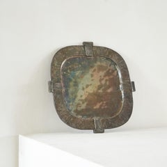 Grand centre de table brutaliste en laiton patiné et plaqué sable argenté des années 1960