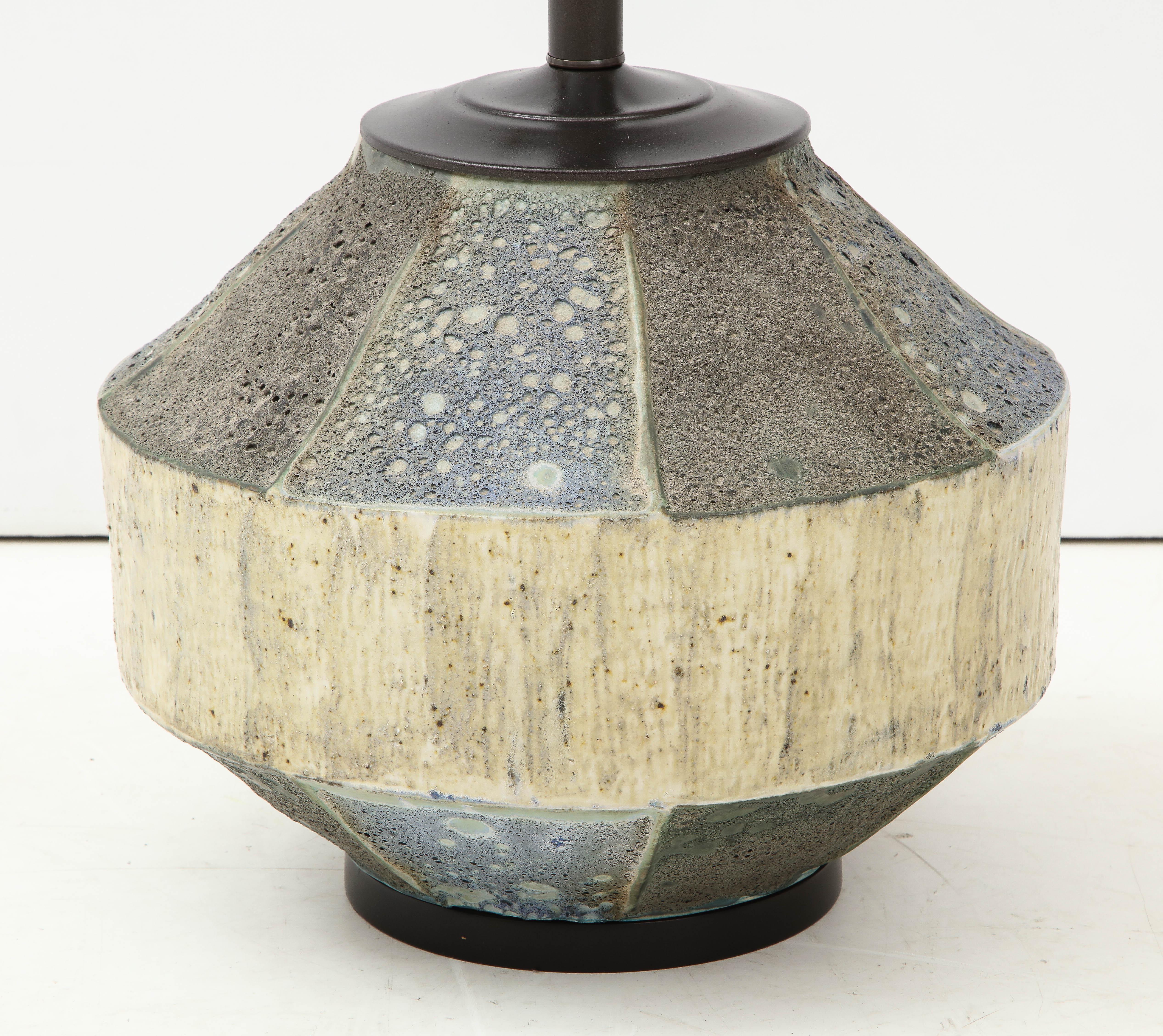 Large Brutalist Ceramic Lamp In Excellent Condition In New York, NY
