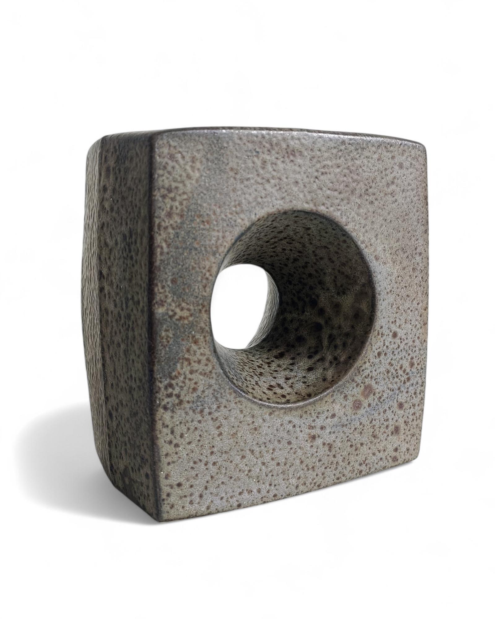 Large Brutalist Ceramic Vase by Marius van Woerden for Vest Keramiek, 1960s In Excellent Condition In Valencia, VC