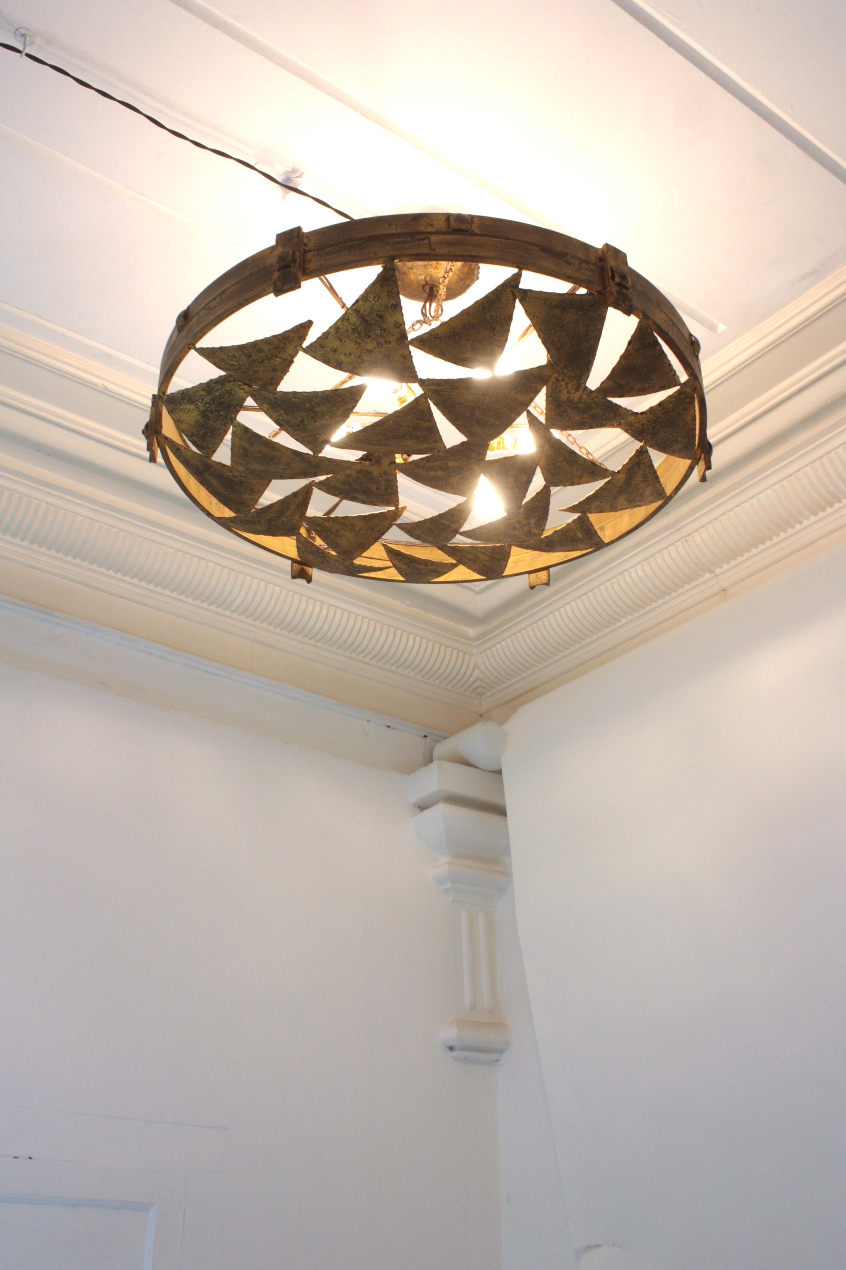 Large Brutalist Chandelier in Gilt Wrought Iron, Triangles Design, Spain, 1950s For Sale 6