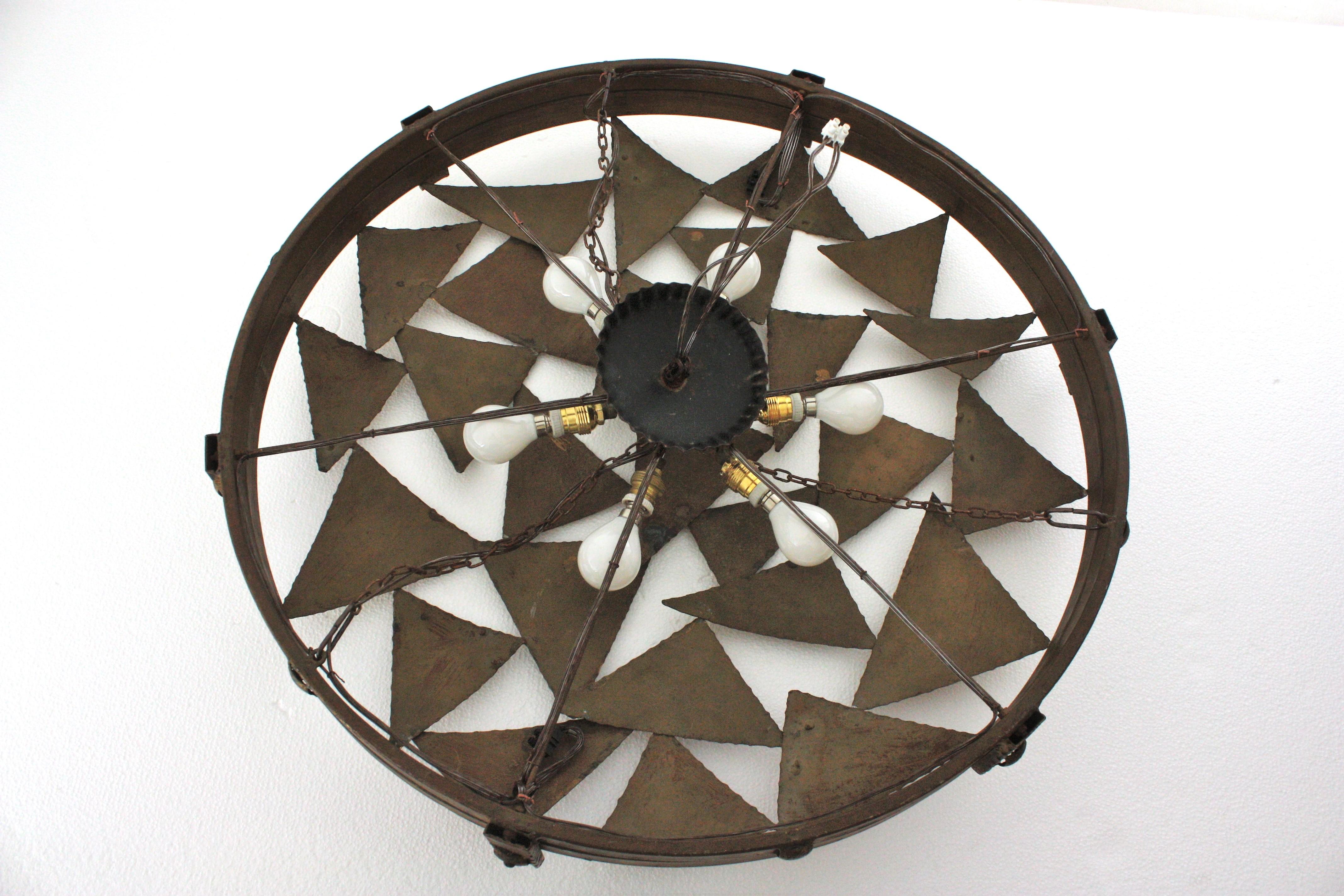Large Brutalist Chandelier in Gilt Wrought Iron, Triangles Design, Spain, 1950s For Sale 12