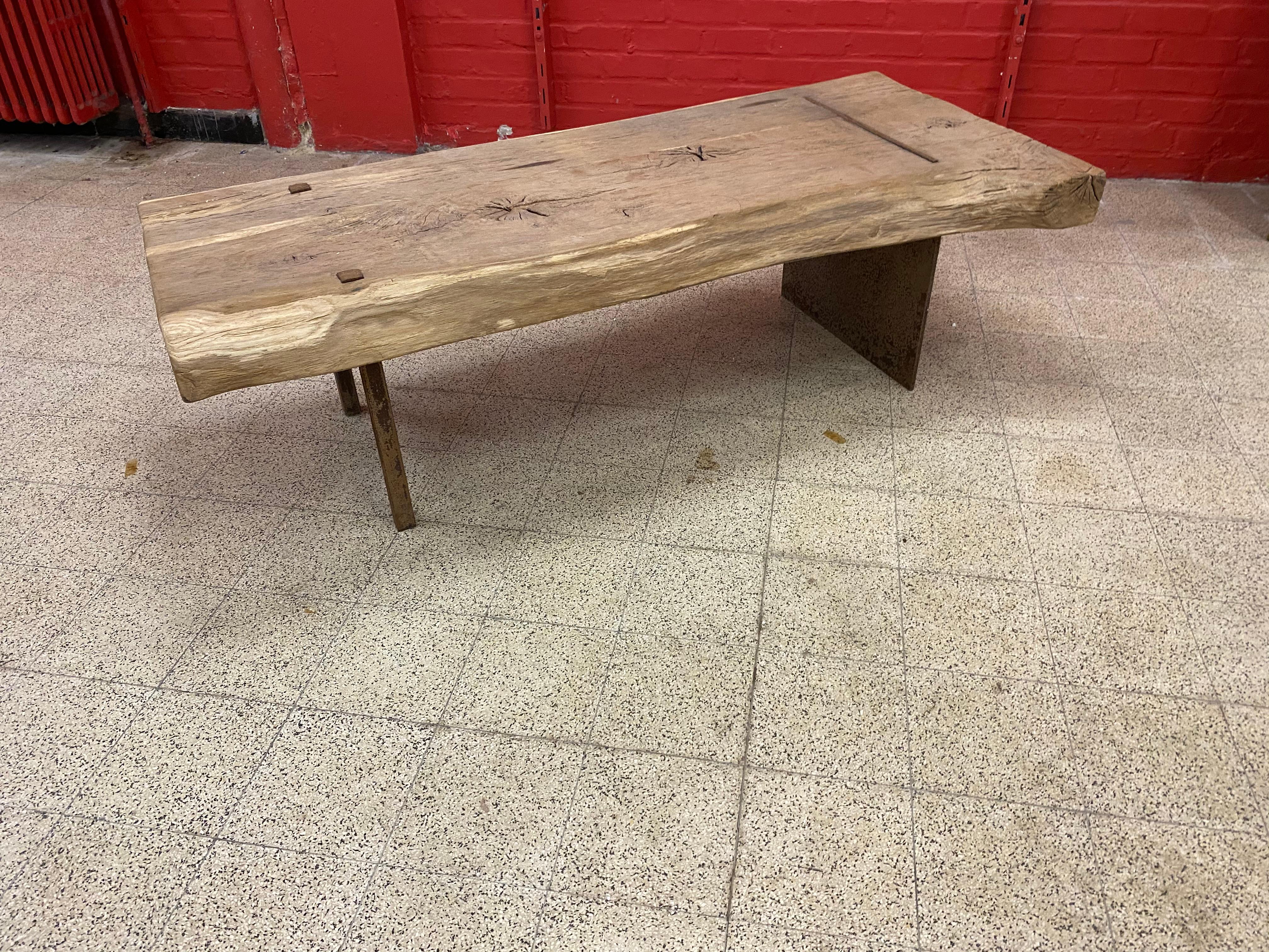 French Large Brutalist Coffee Table in Solid Wood and Iron, circa 1960 For Sale