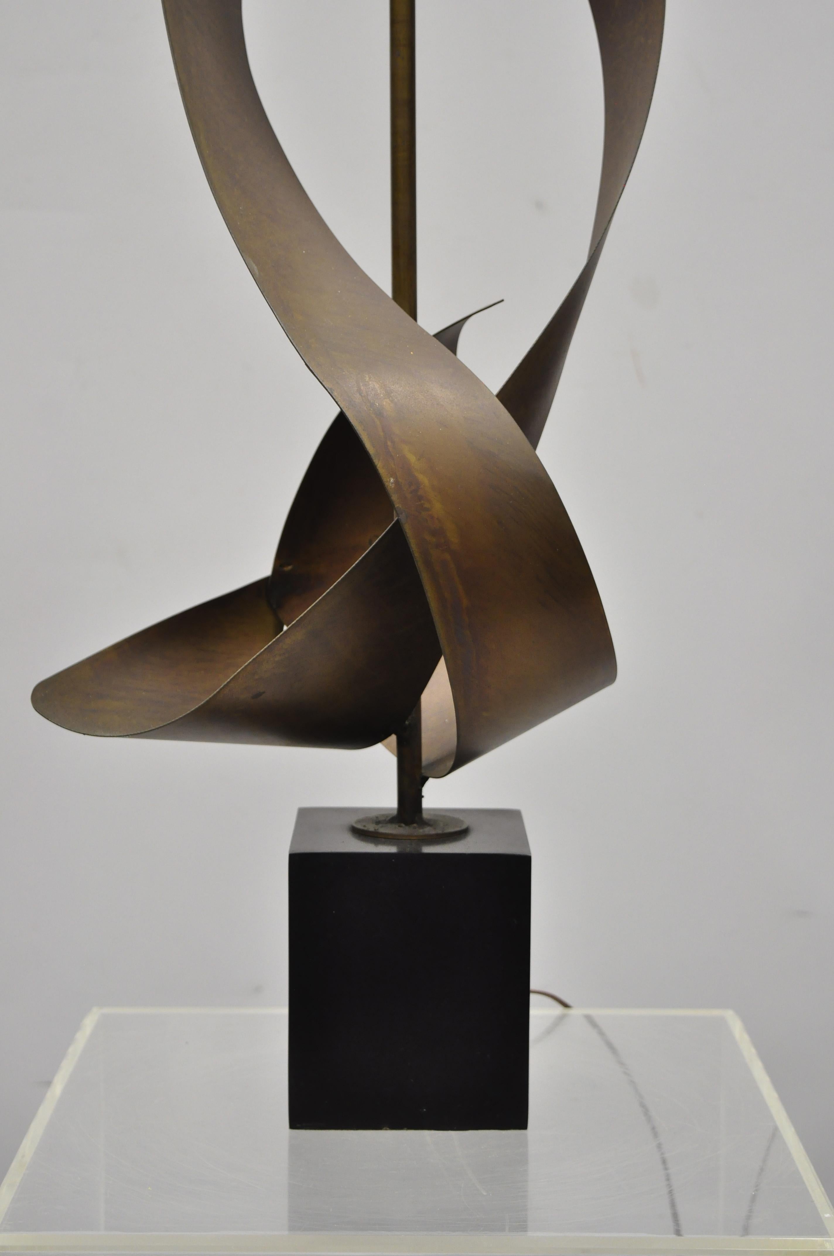 Large Brutalist Harry Balmer Mid-Century Modern Ribbon Lamp for Laurel 1