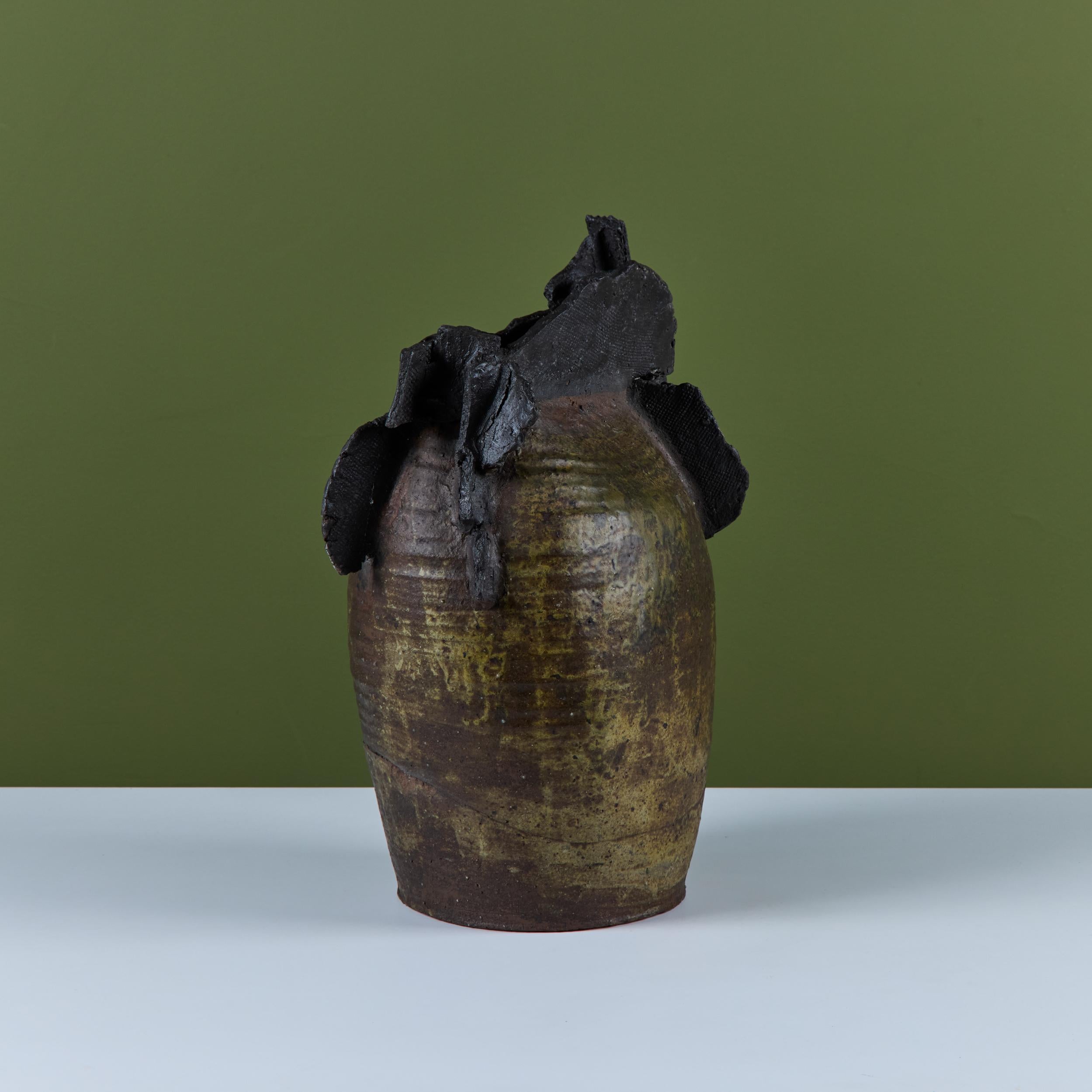 Large Brutalist Japanese Ceramic Vase by Takao Tomono For Sale 3
