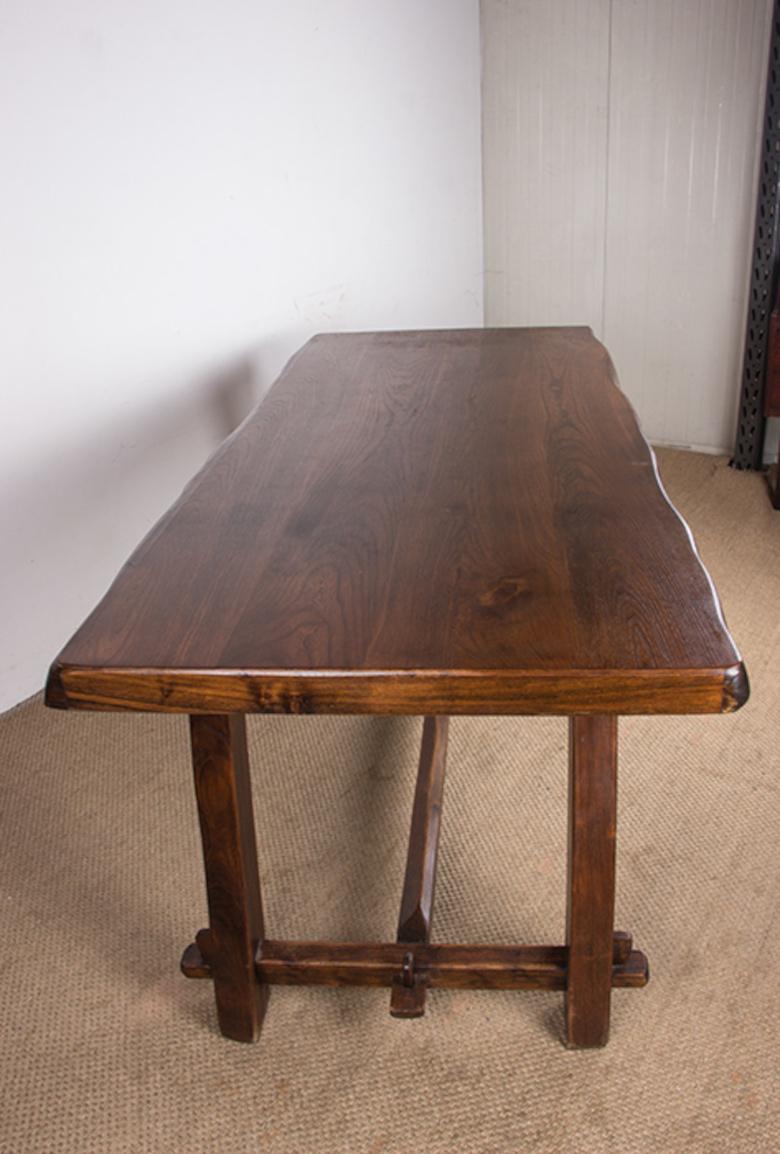 Large Brutalist style dining table in solid elm, Olavi Hanninen style, 1960s. For Sale 11