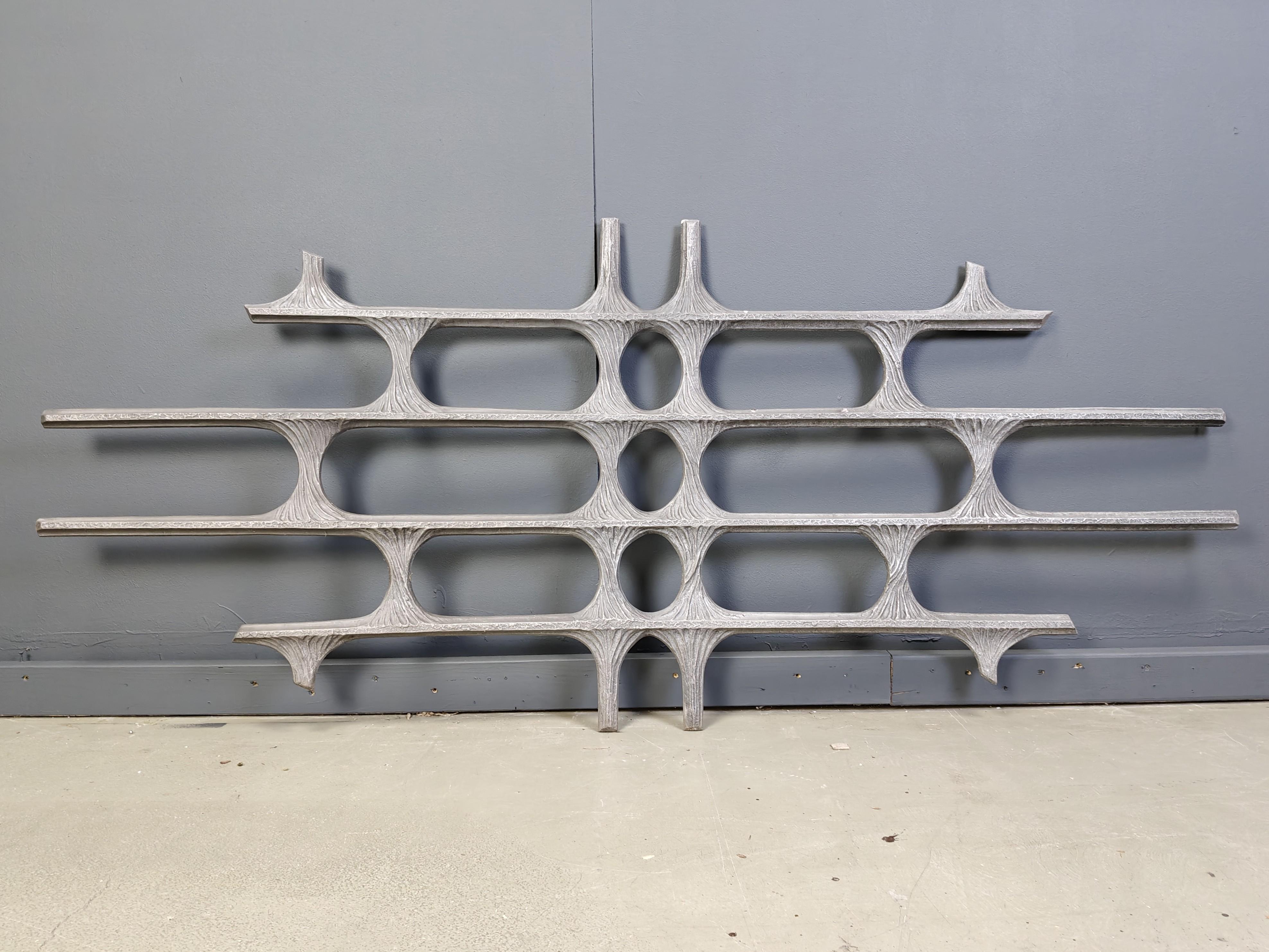 Large brutalist wall sculpture, 1970s In Good Condition For Sale In Leuven, Vlaams Gewest