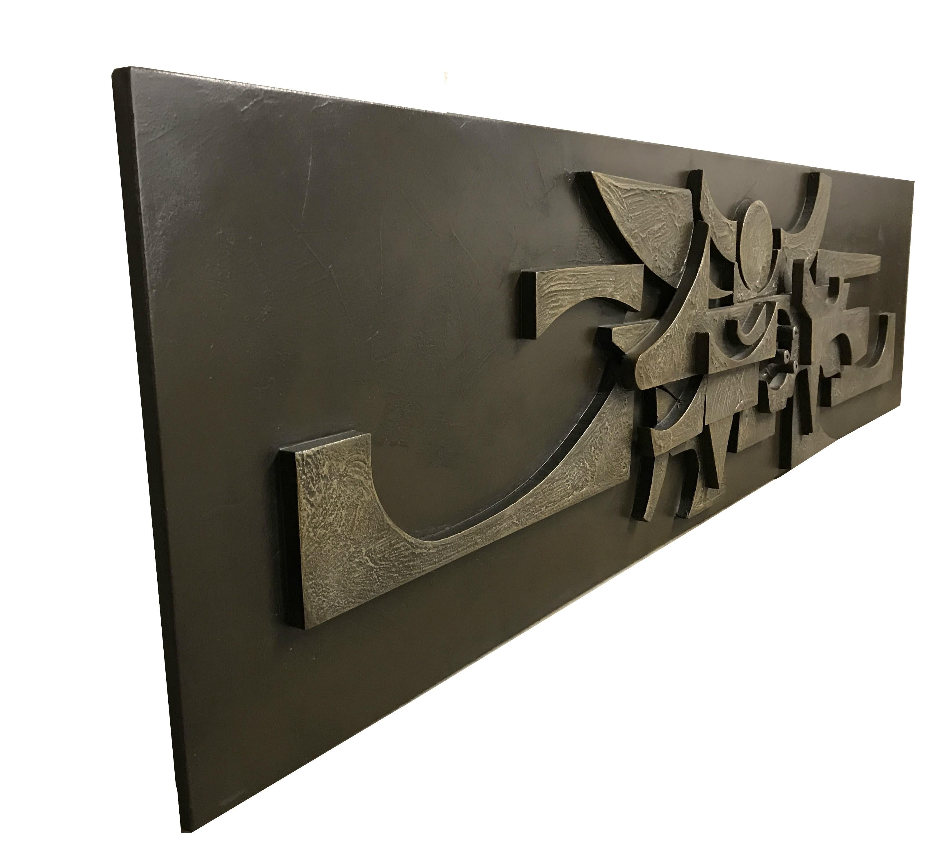Late 20th Century Large brutalist wall sculpture, 1970s 