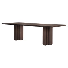 Grande table brutaliste en chêne européen massif marron chaud - Brut by Mokko