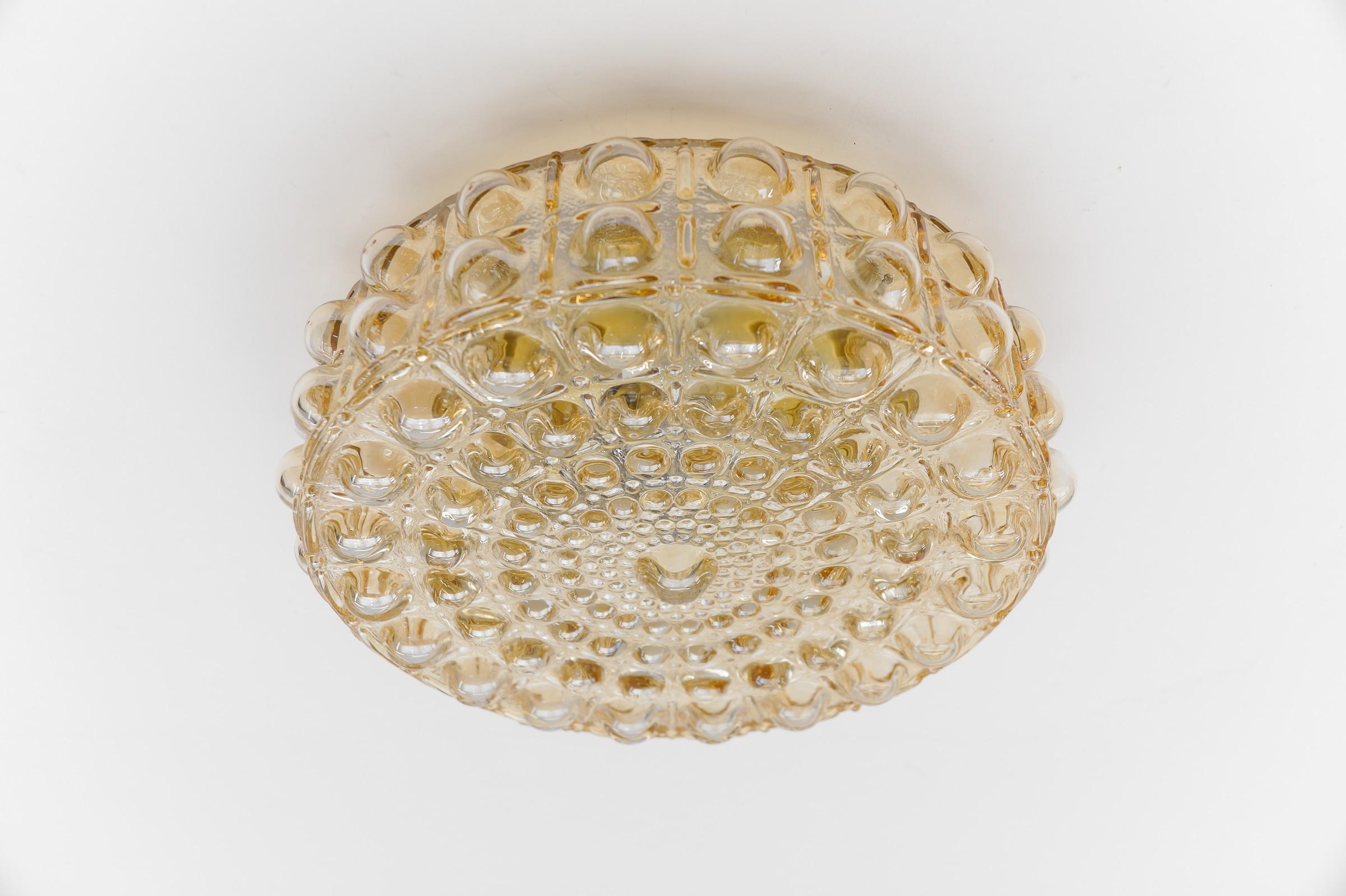Large Bubble Glass Wall Lamp or Flush Mount by Helena Tynell, 1960s Limburg

The fixture need 1 x E27 standard bulb with 60W max.

Light bulbs are not included. 

It is possible to install this fixture in all countries (US, Australia, Asia, UK,