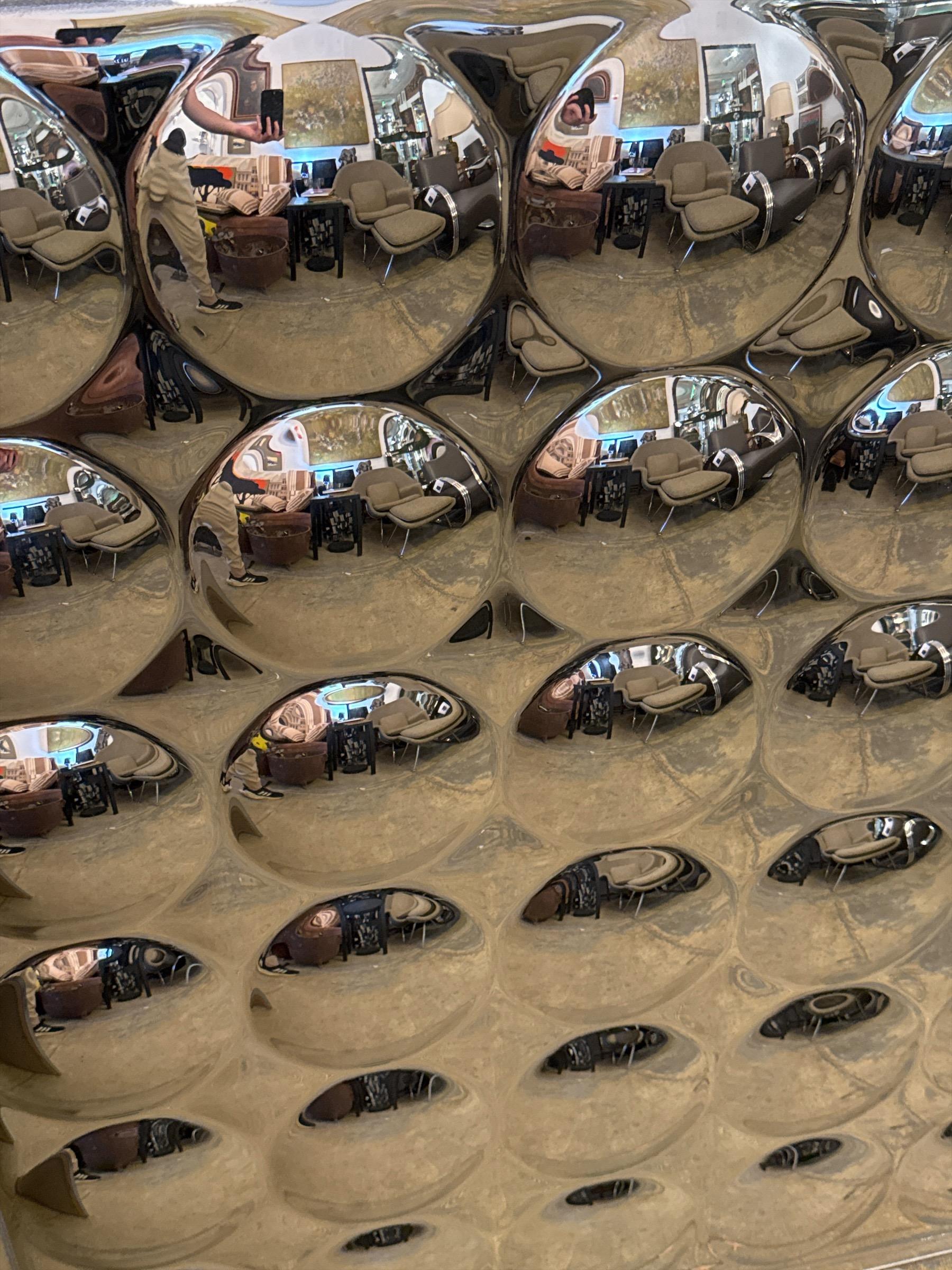 American Large Bubble Mirror Wall Art