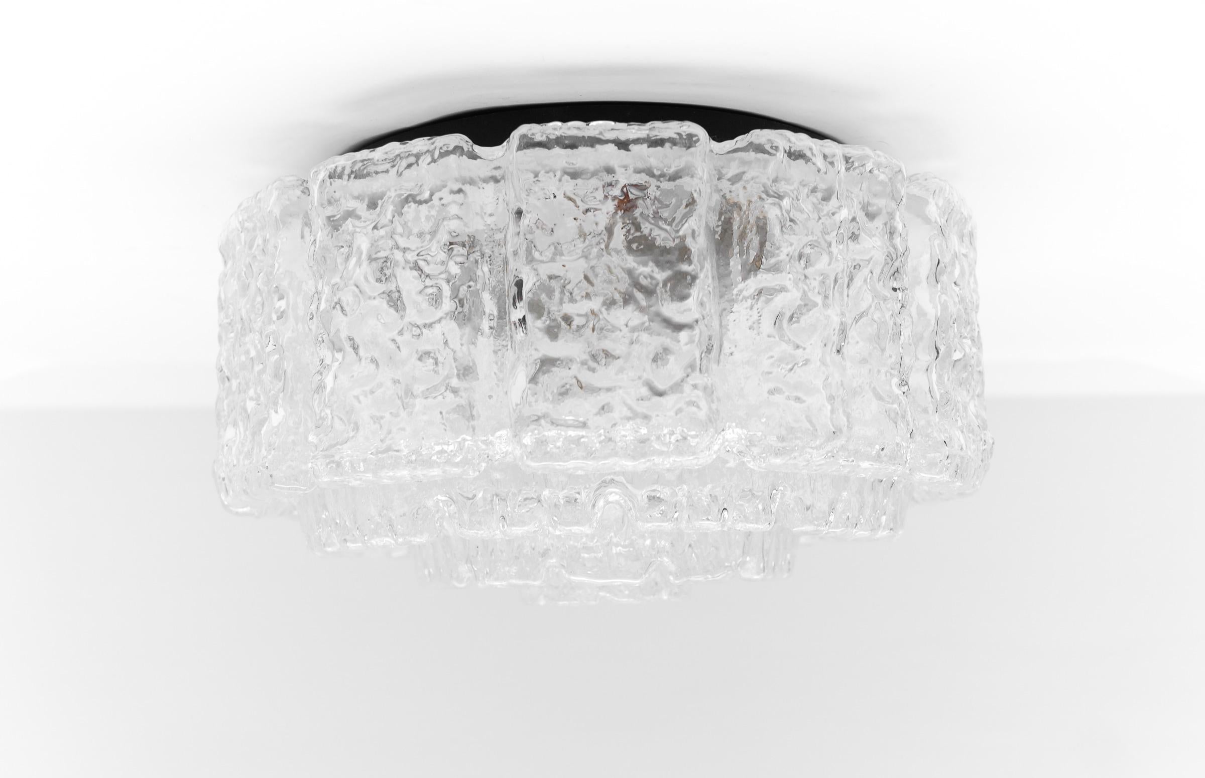 Lampada da parete in vetro a bolle d'aria e da incasso di Limburg, Germania, anni '60 in vendita 3