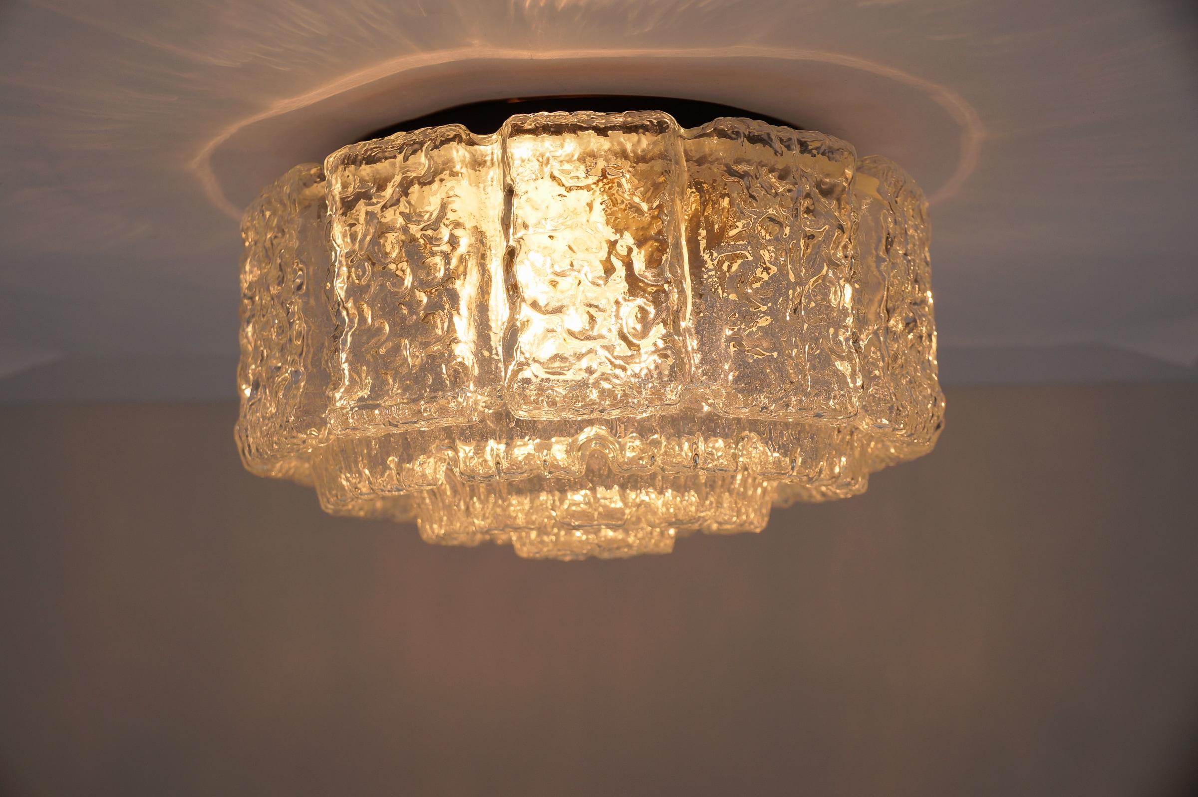 Lampada da parete in vetro a bolle d'aria e da incasso di Limburg, Germania, anni '60 in vendita 4