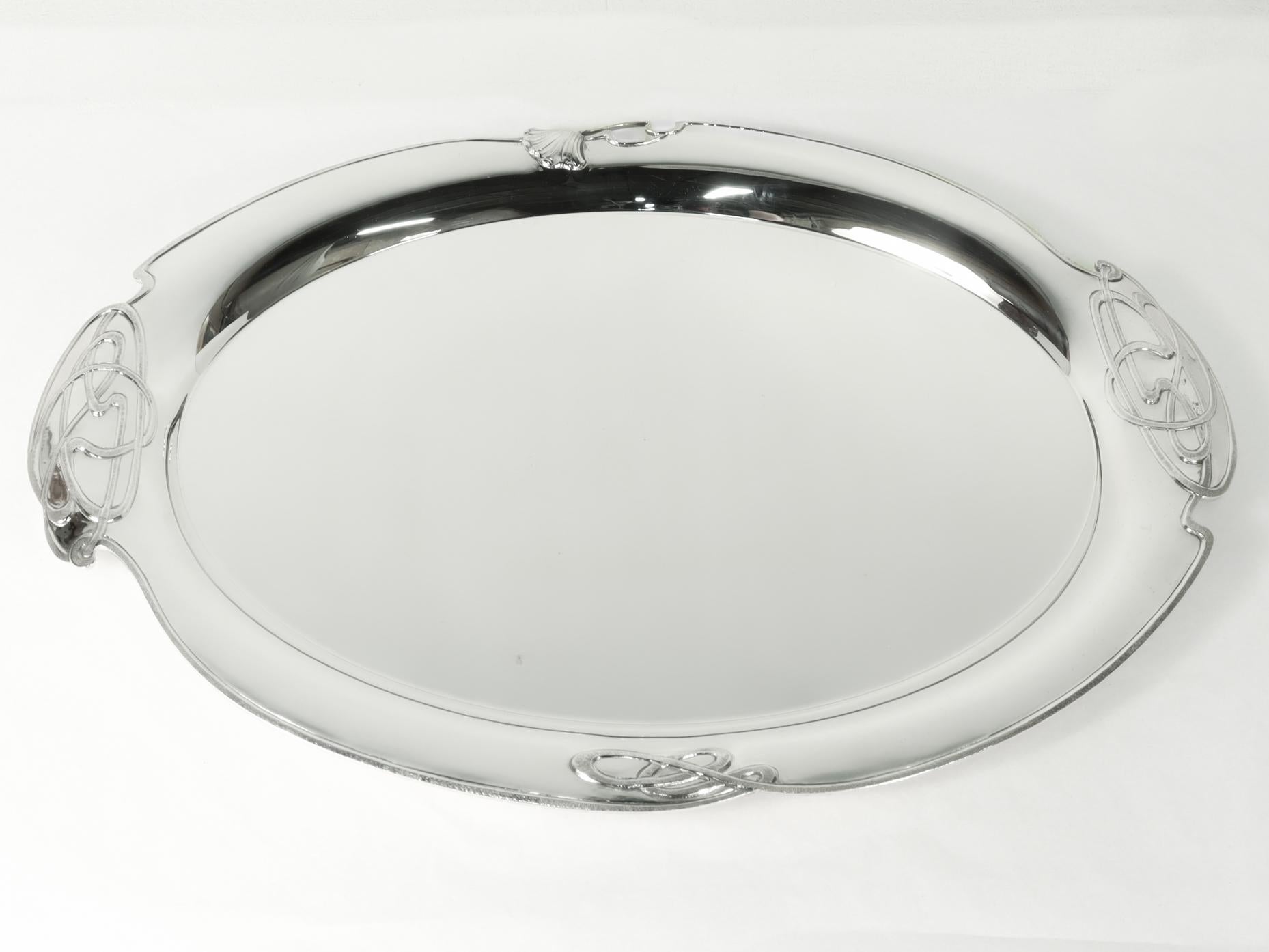 Art nouveau Grand plateau/assiette Buccellati en argent sterling de style Art Nouveau avec fleur de coq en vente