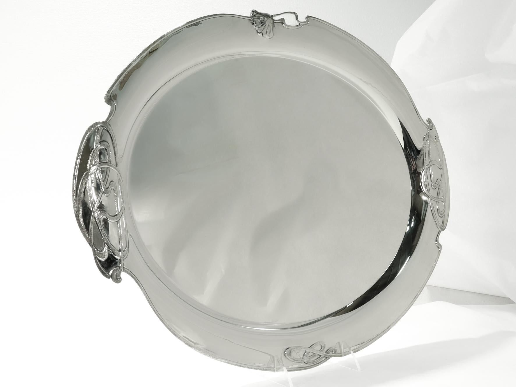 italien Grand plateau/assiette Buccellati en argent sterling de style Art Nouveau avec fleur de coq en vente