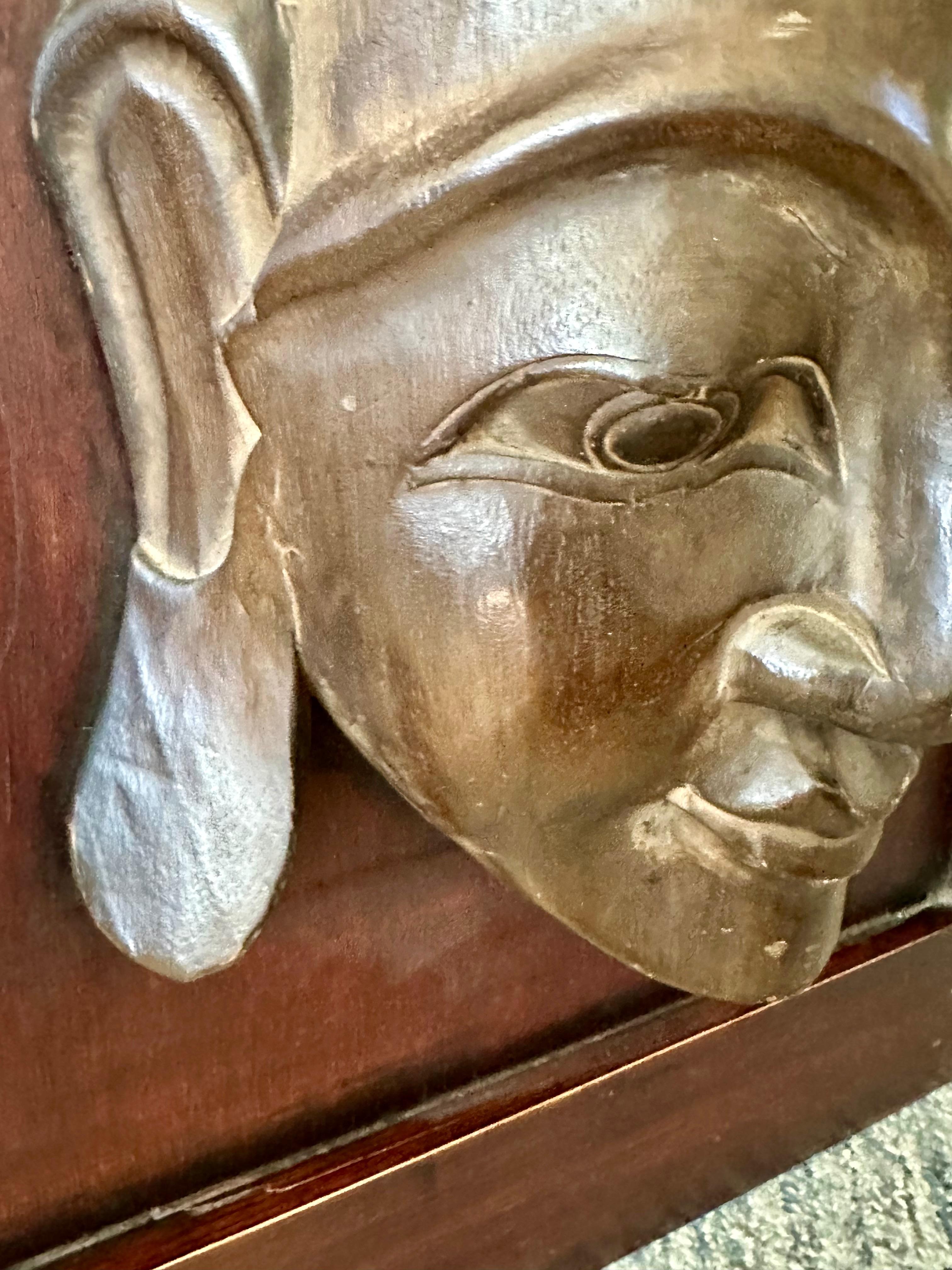 Grande tête de bouddha Wood Carved Sculpture Wall Art en vente 6