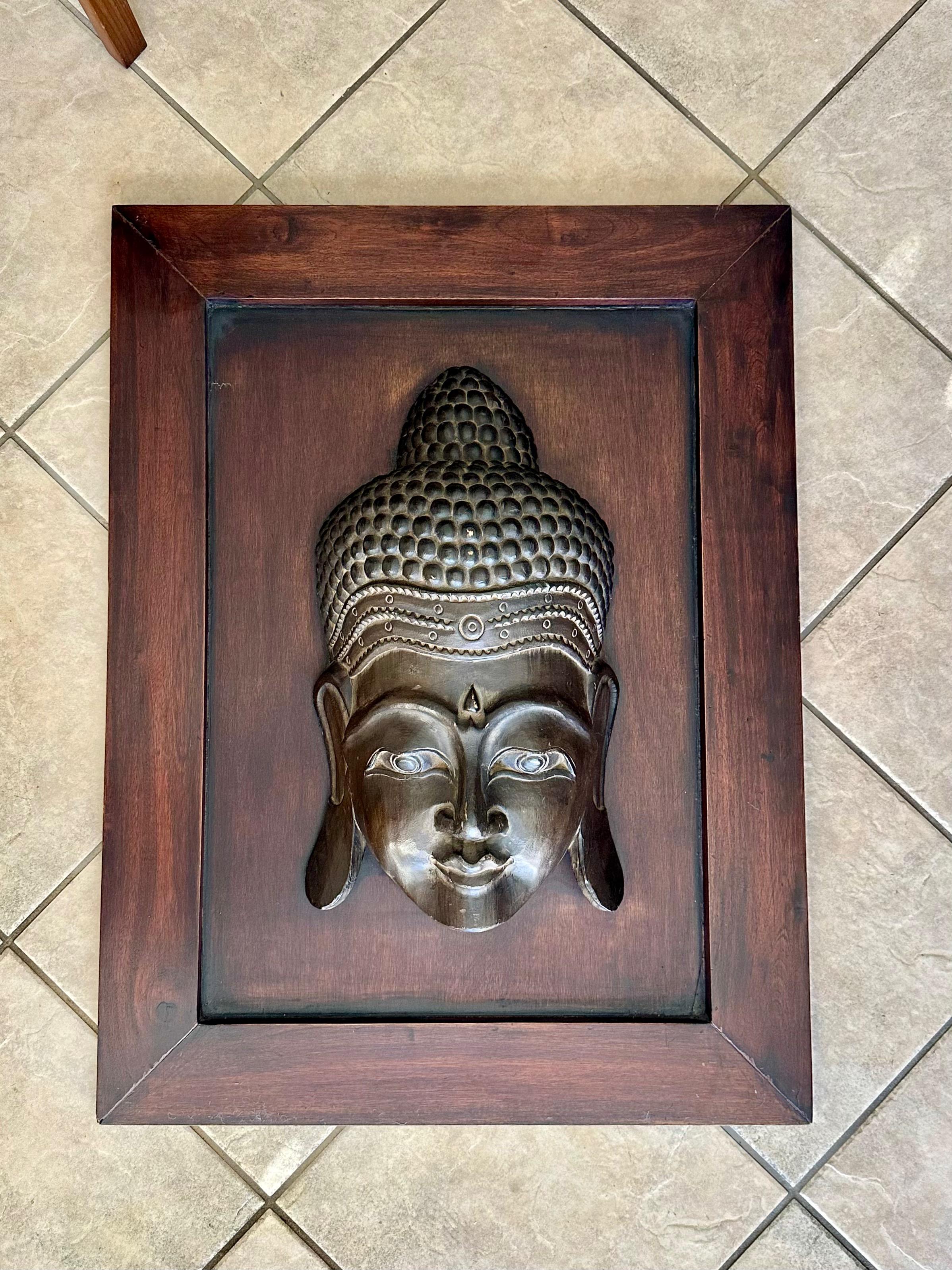 Grande tête de bouddha Wood Carved Sculpture Wall Art en vente 13