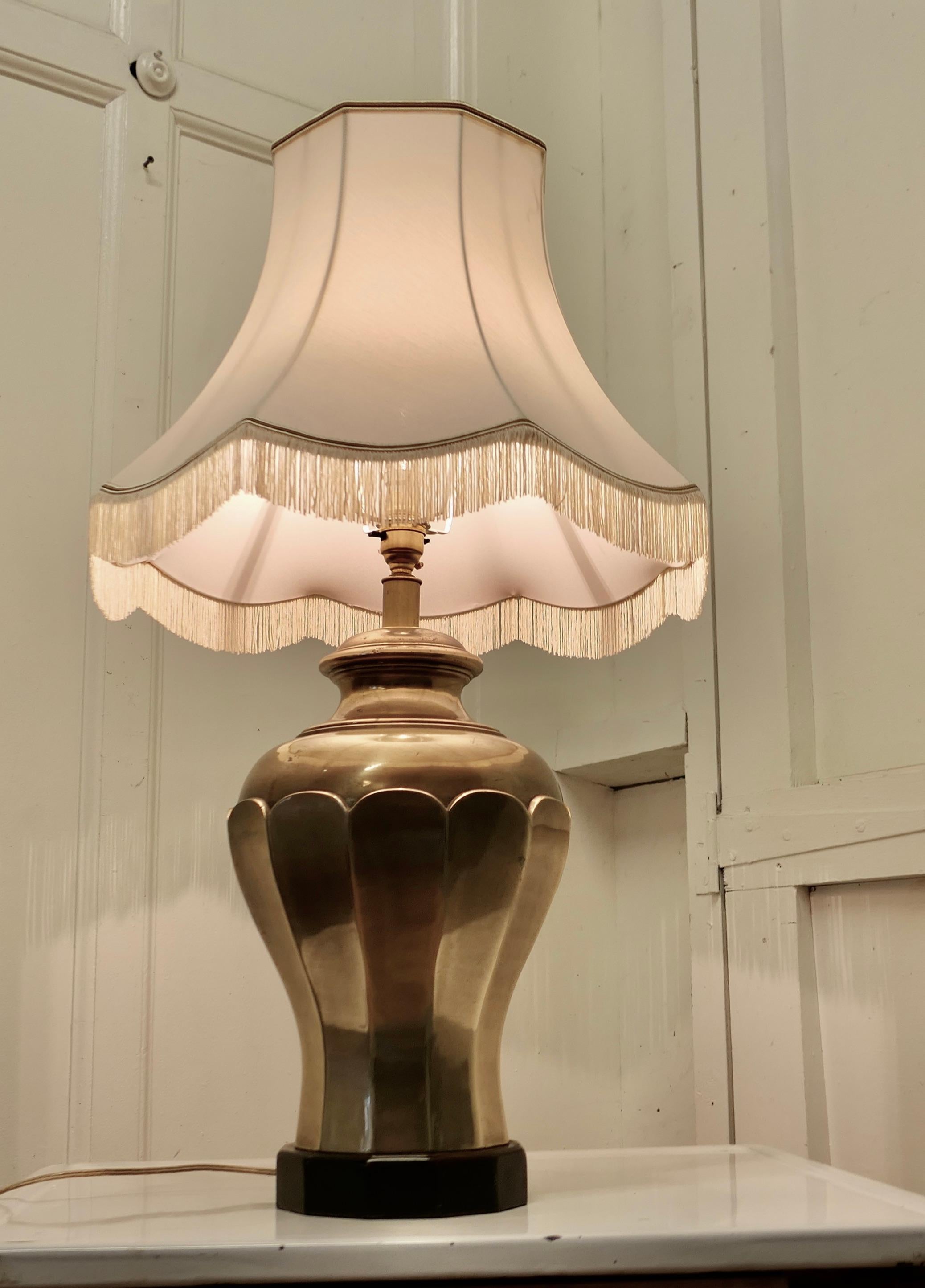 Mid-Century Modern Large Bulbous Brass Table Lamp