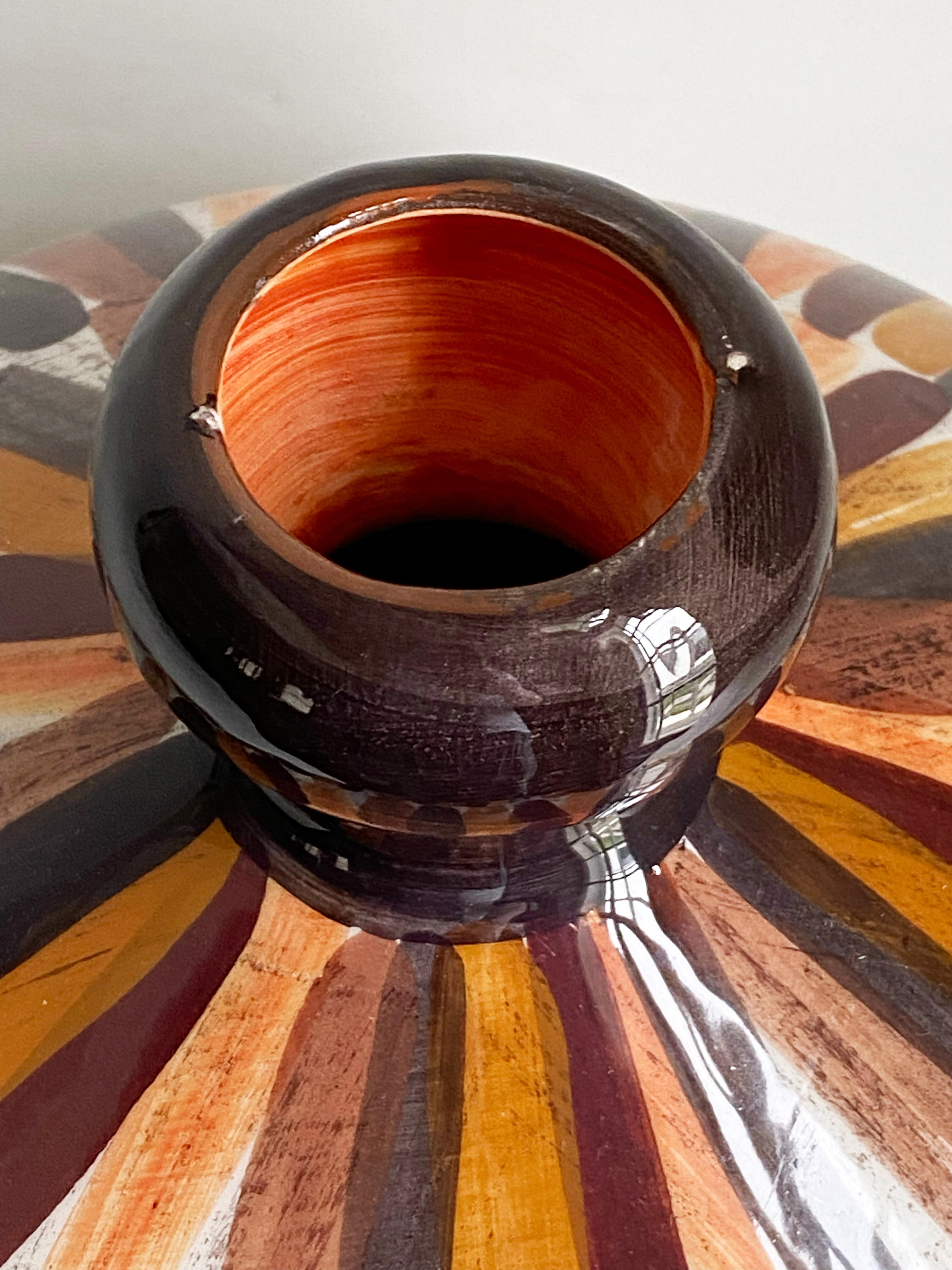 Grand vase bulbeux en céramique italienne peint à la main par Christina Fortini en vente 5