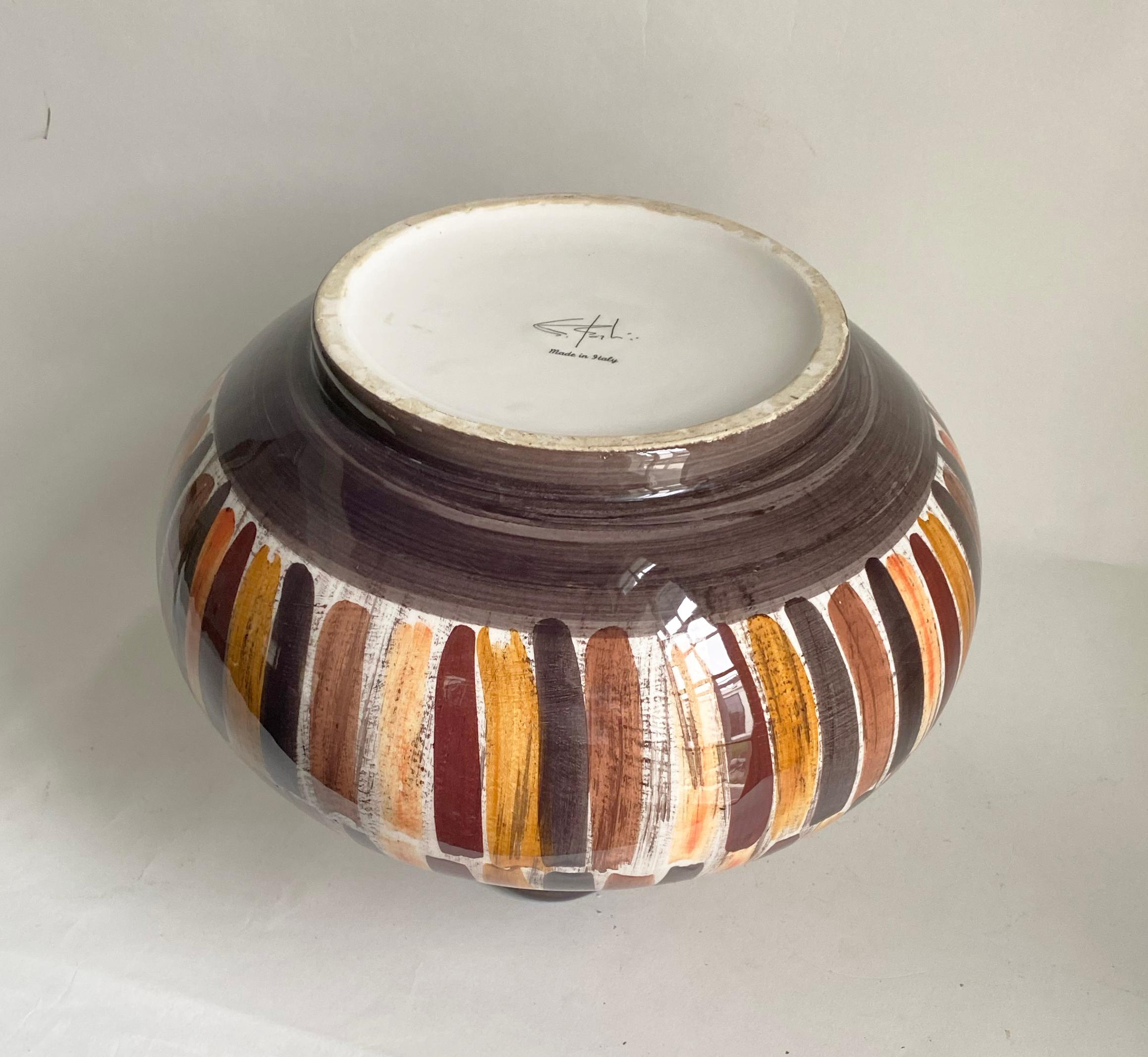 Céramique Grand vase bulbeux en céramique italienne peint à la main par Christina Fortini en vente