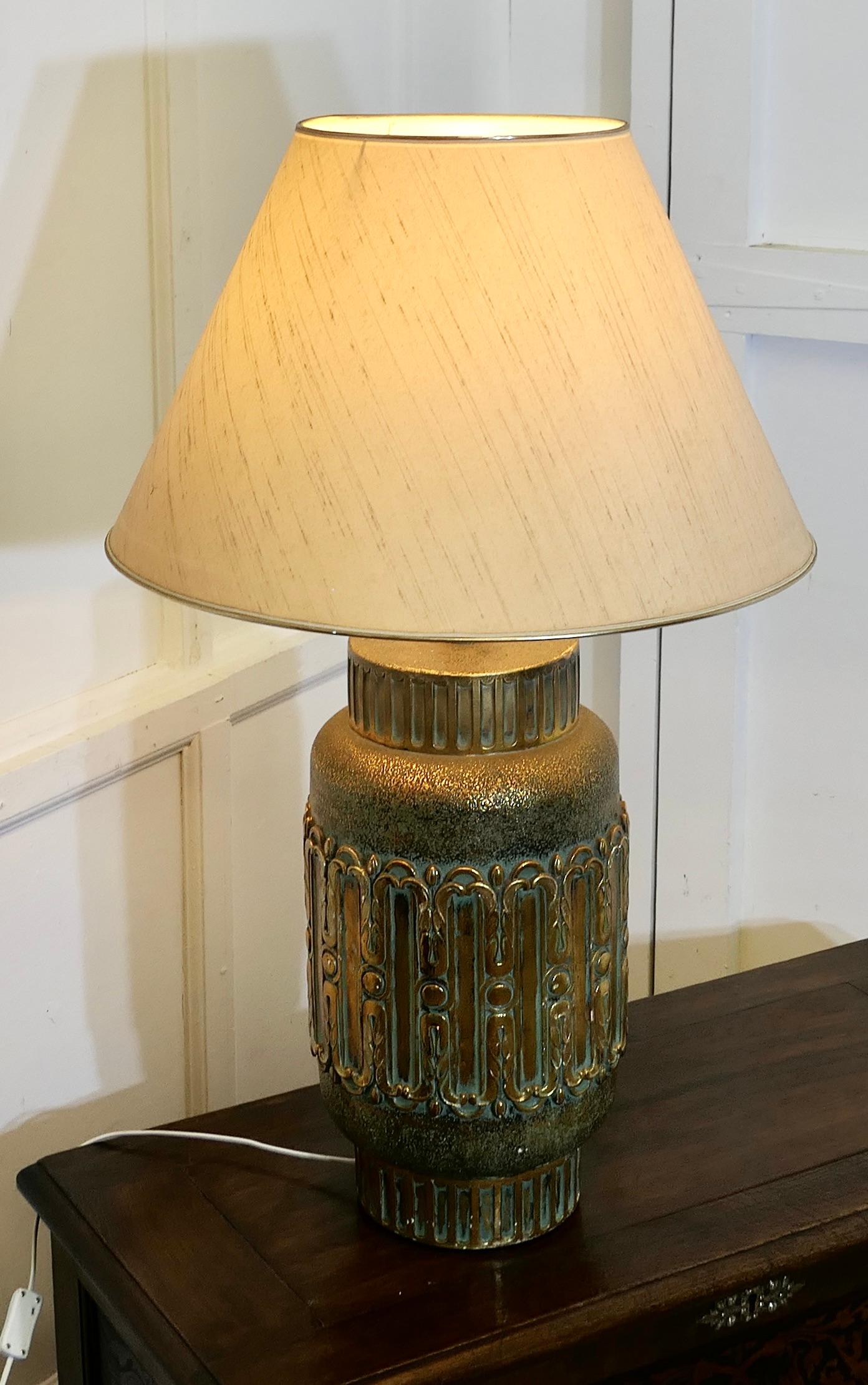 Mid-20th Century Large Bulbous Simulated Brass Ceramic Vase Lamp    For Sale