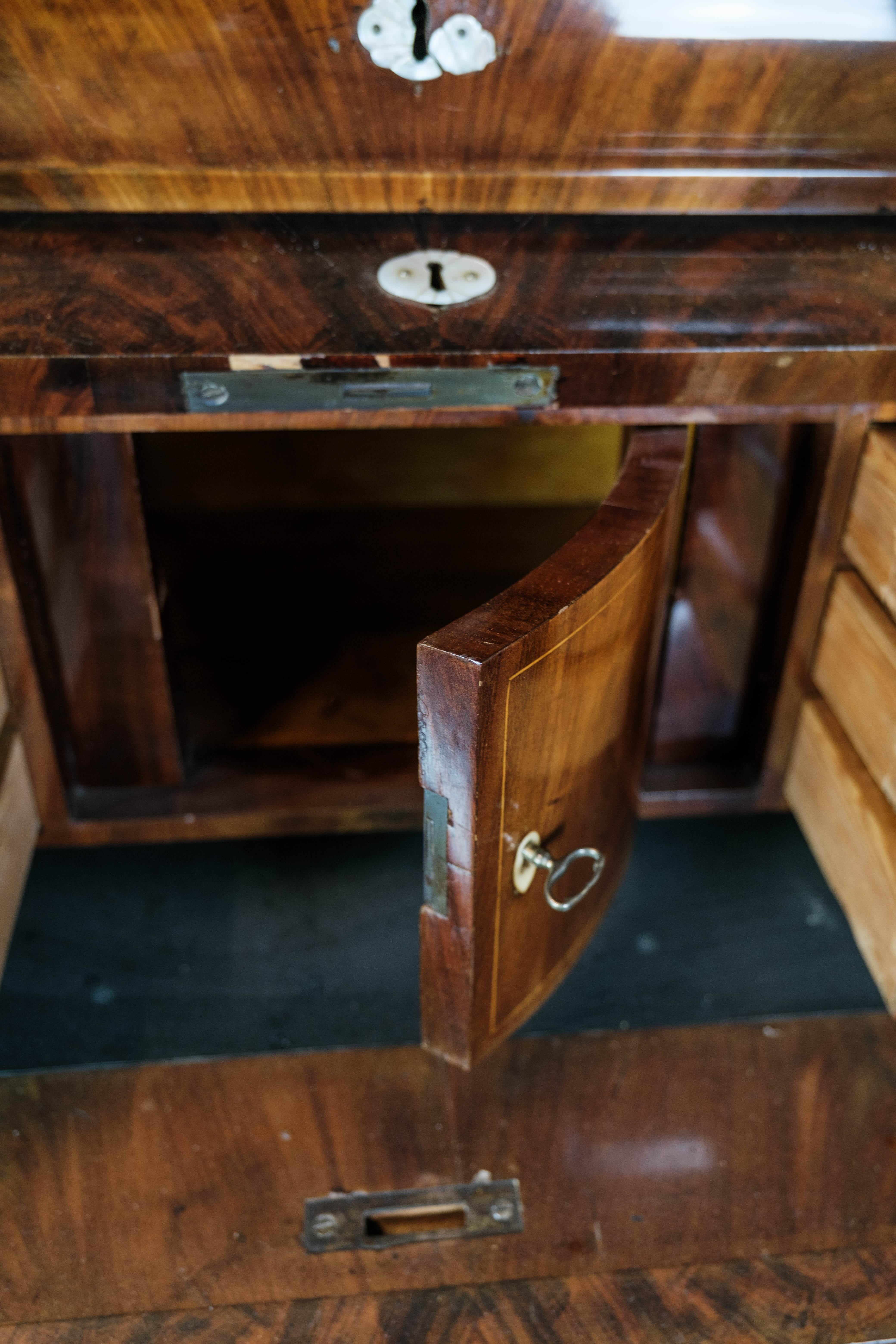 Large Bureau of Hand Polsihed Mahogany from Copenhagen in the 1860s 3