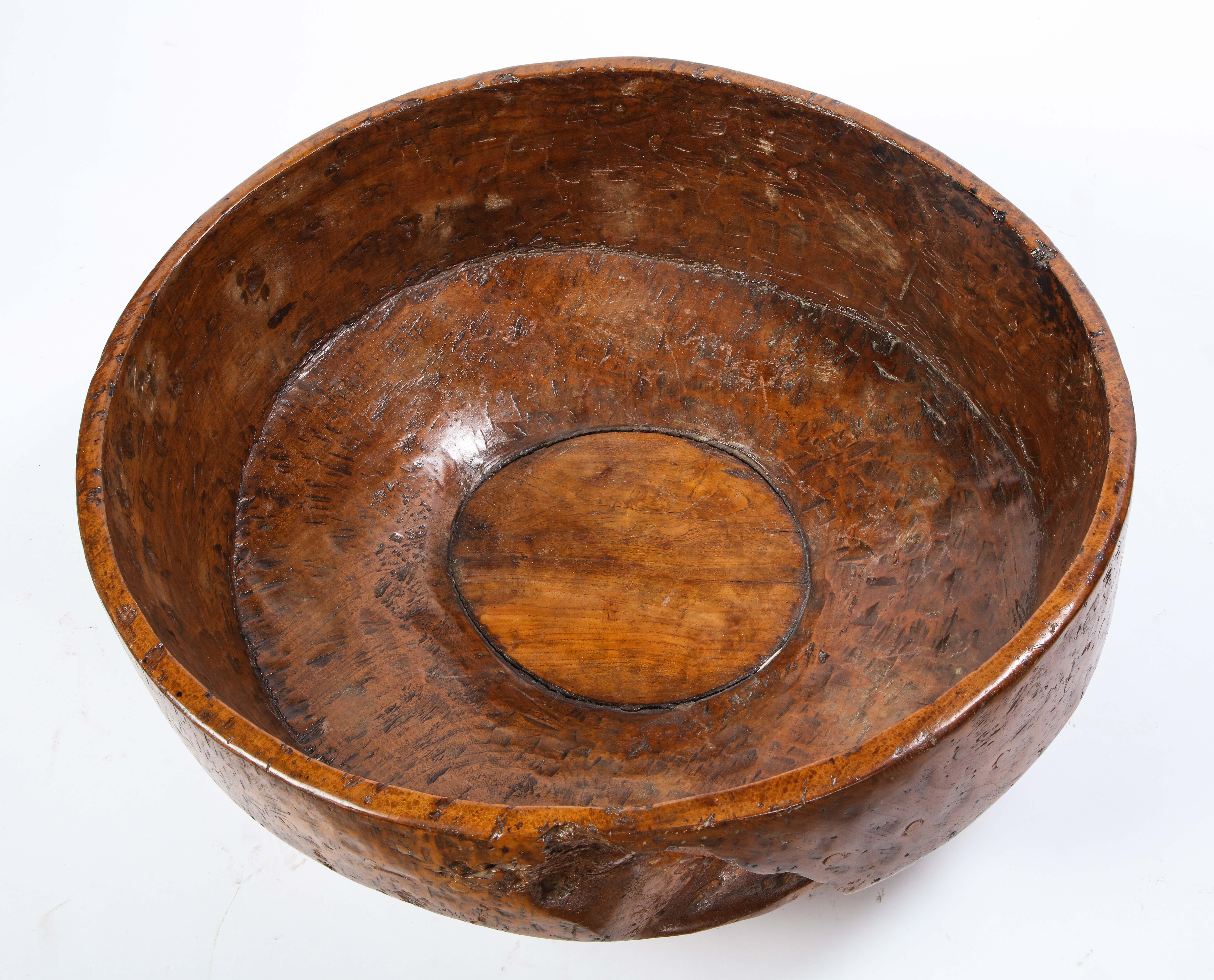Large Burl Wood Bowl with 31 Metal Spheres, 20th Century 4