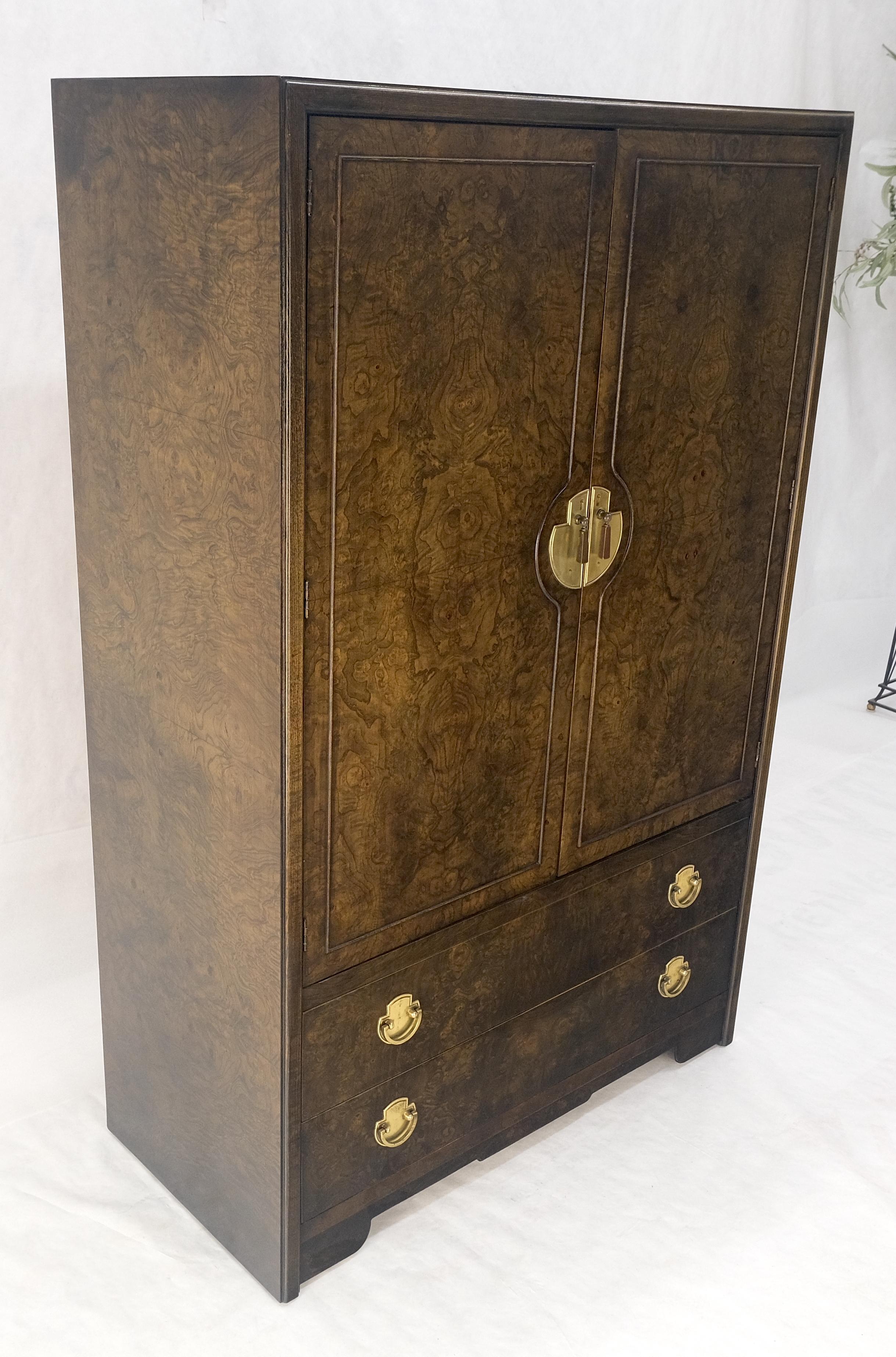 Large Burl Wood Brass 2 Doors Drawer Mastercraft Gentleman's Chest Dresser MINT For Sale 3