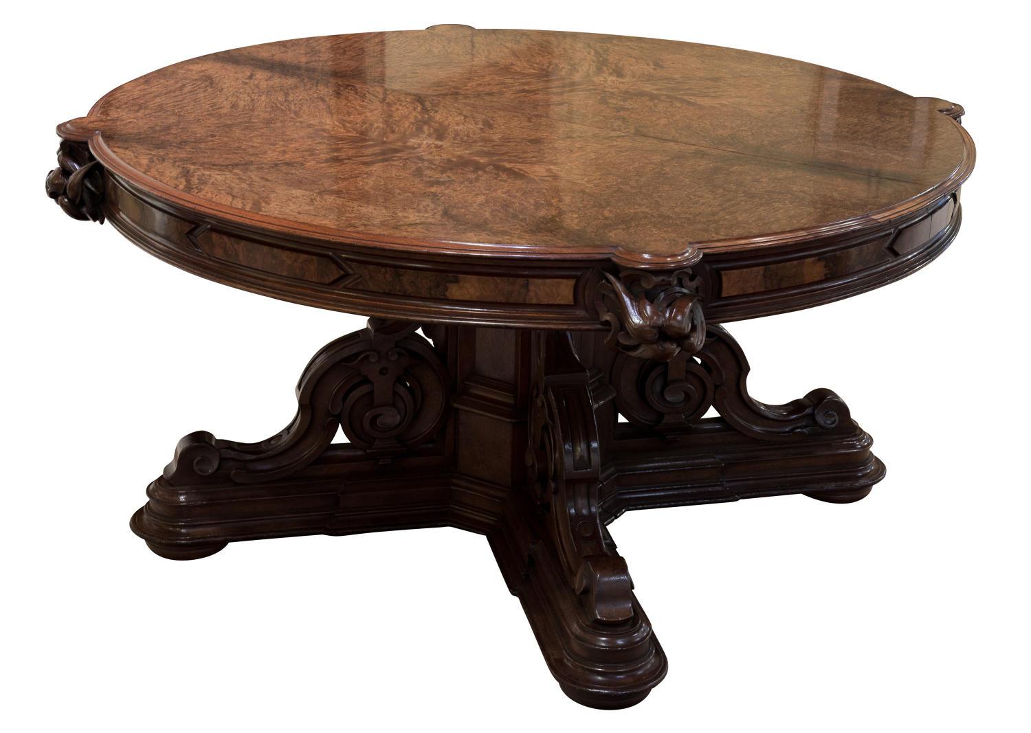 Large Burr Walnut Extending Dining Table or Boardroom Table, circa 1851 In Good Condition In Salisbury, GB