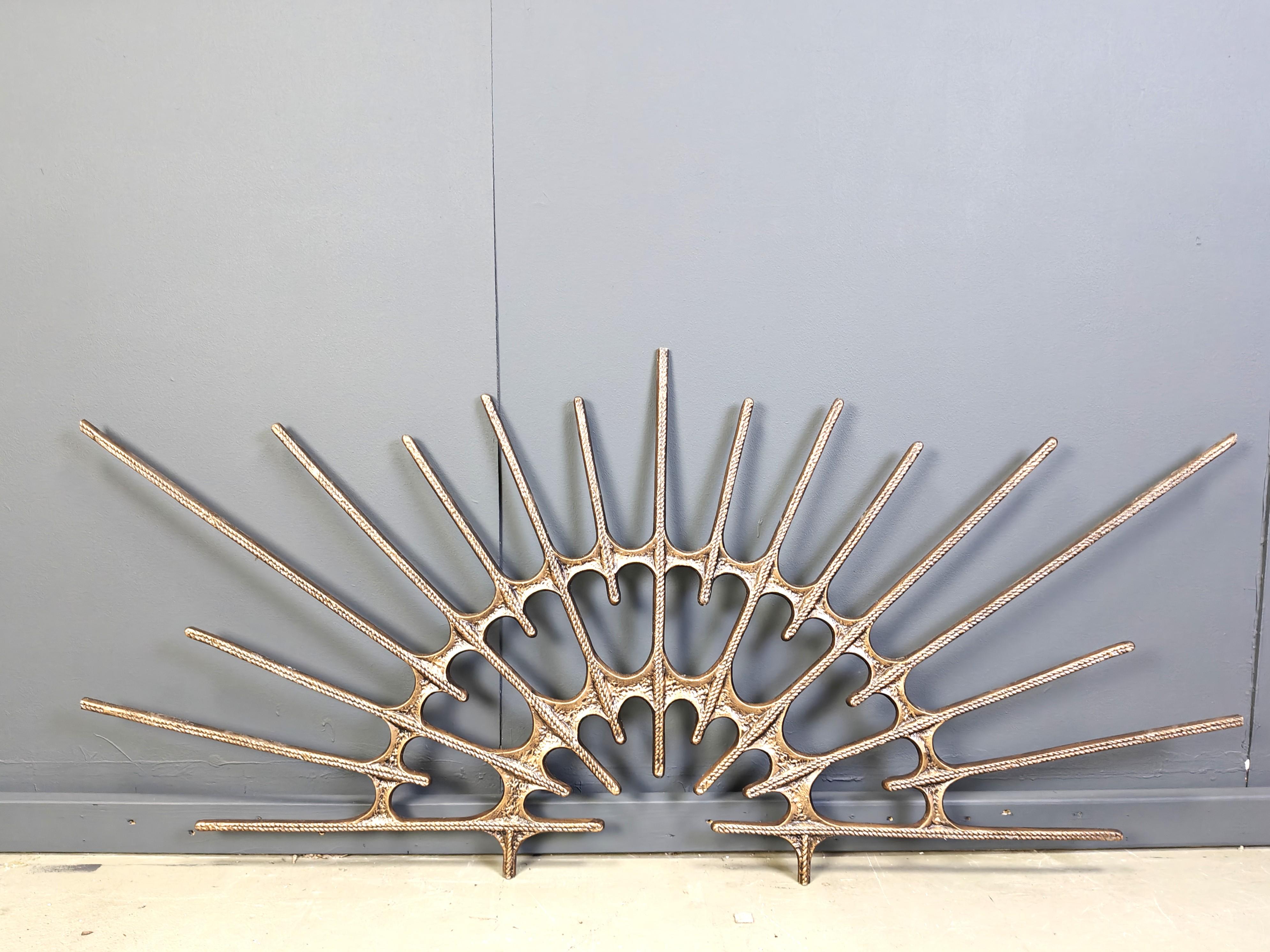 Large burtalist wal sculpture, 1970s For Sale 2