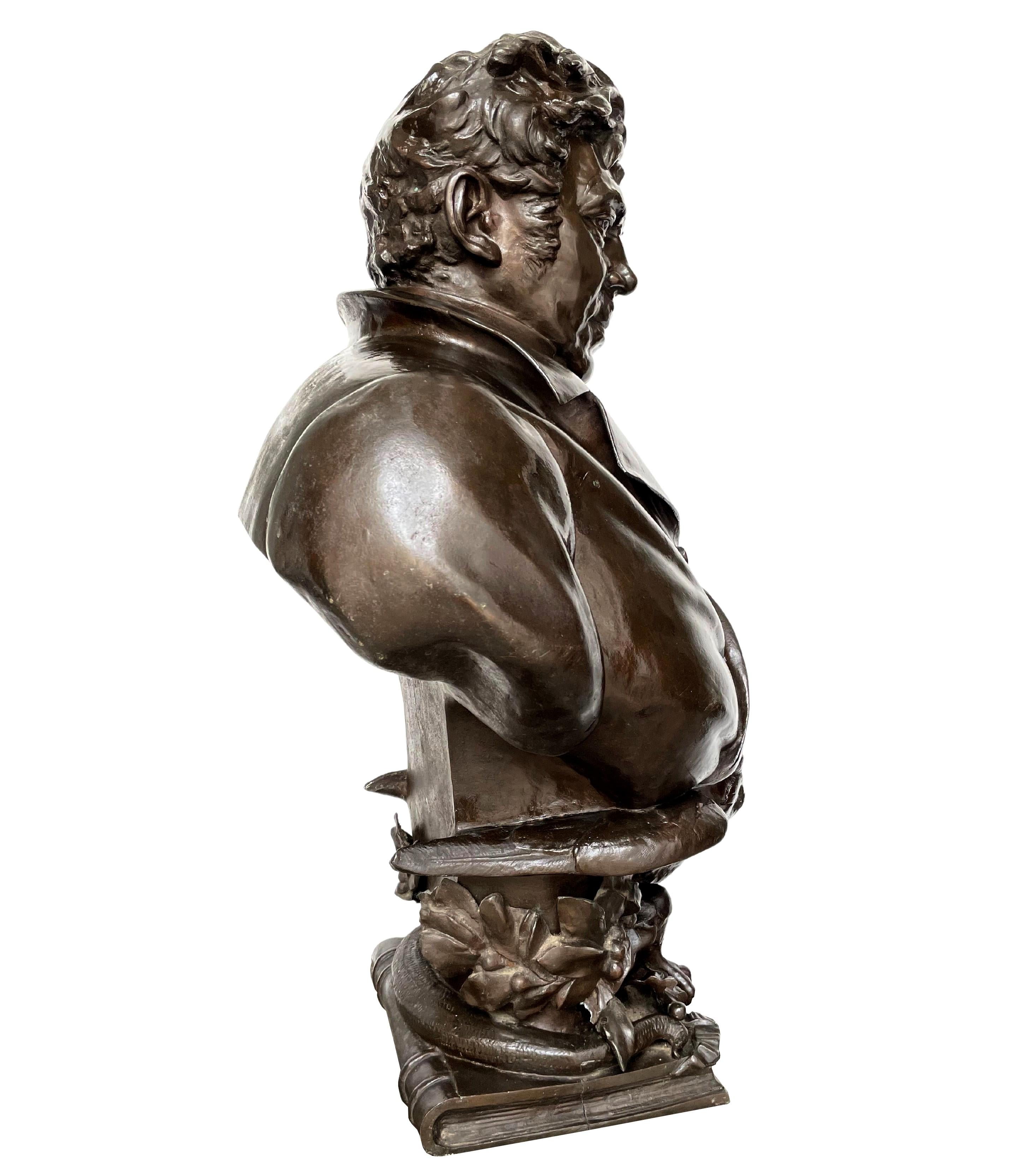 Große Büste von Adolphe Burggraeve (1806-1902), großer Humanist, Chirurg und Professor für Medizin an der Universität Gent, Erfinder der dosimetrischen Medizin, von Cyprian Godebski (1835-1909), französisch-polnischer Bildhauer. Ausgeführt um