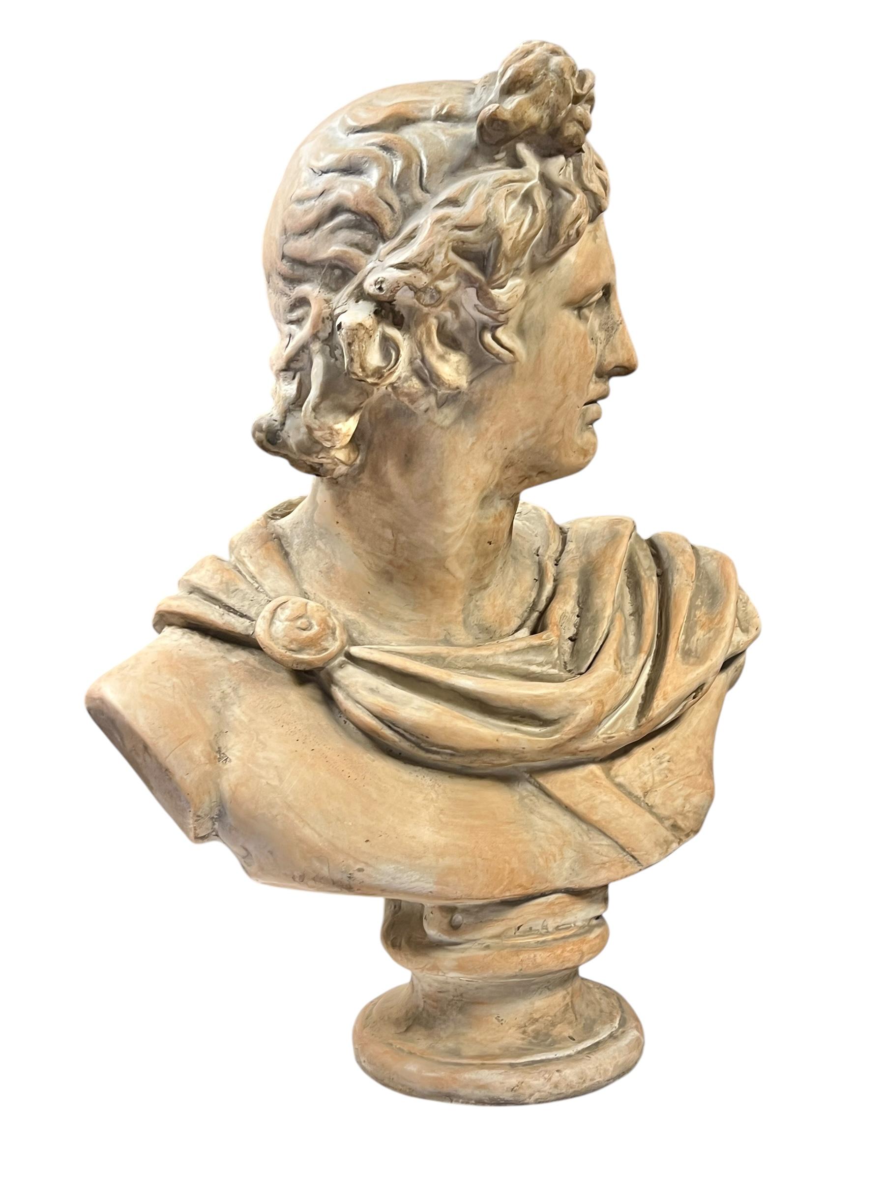 XX secolo Grande busto del dio greco Apollo in vendita