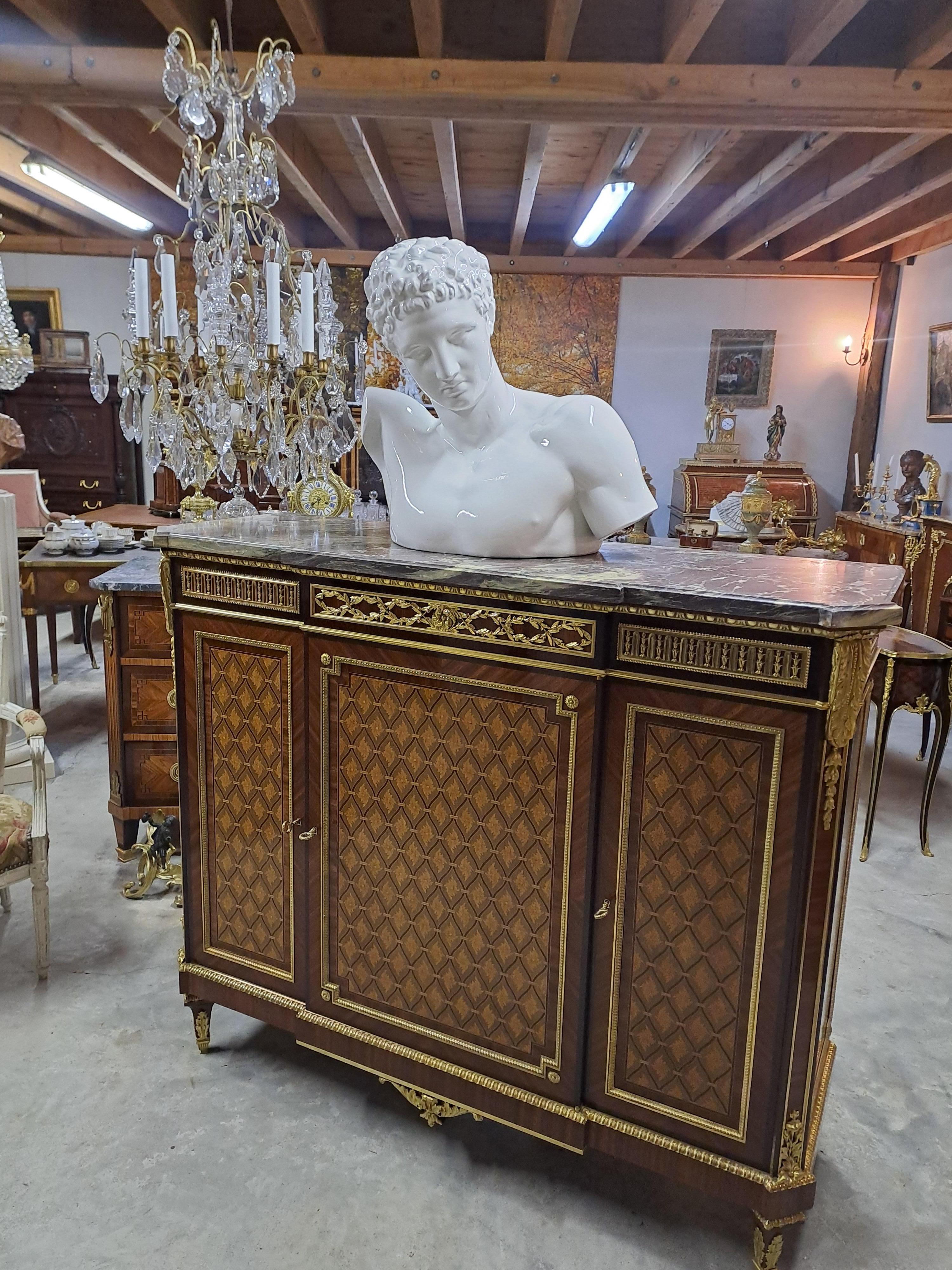 Grand Buste d'Hermès en céramique émaillée blanche en vente 4