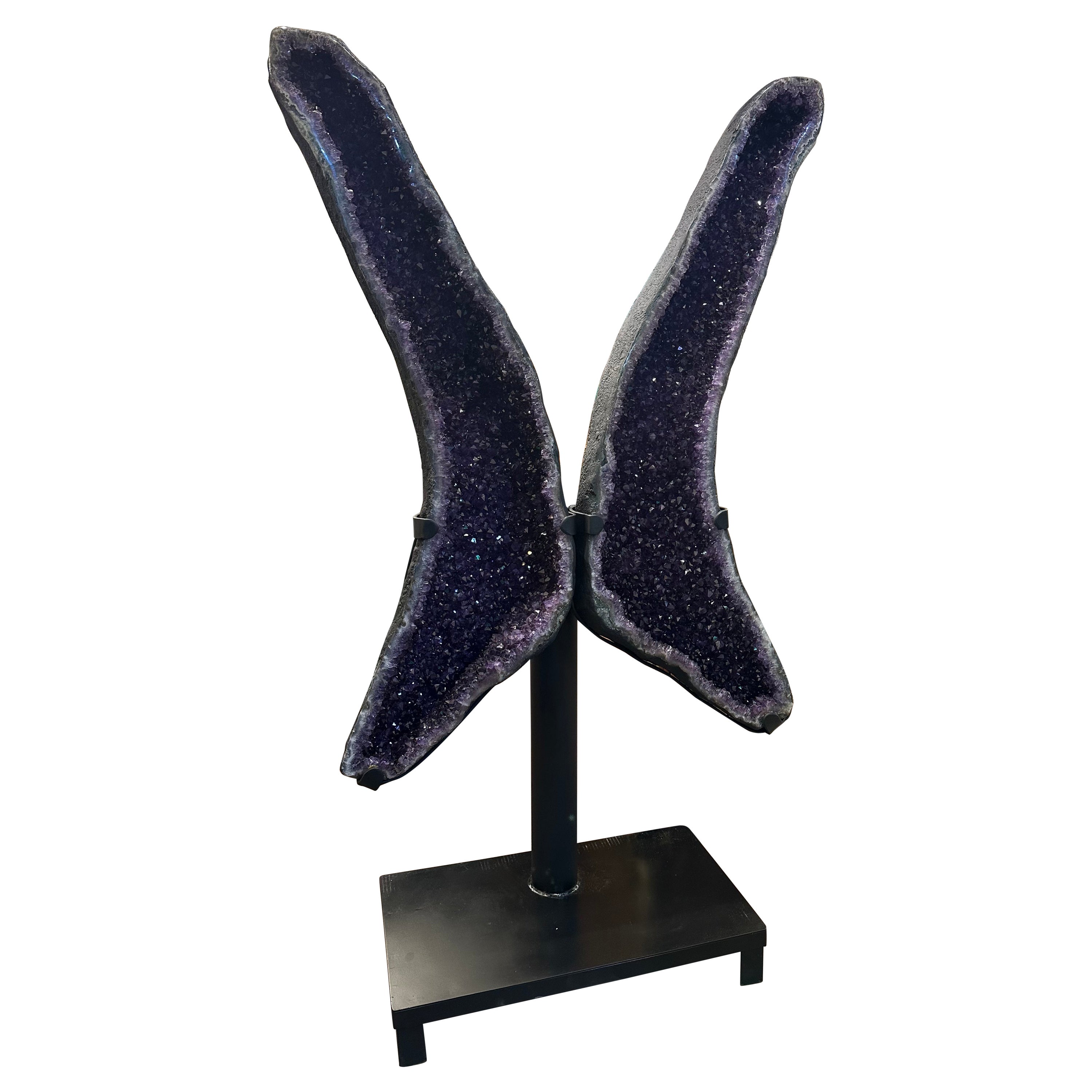 Grand papillon en améthyste sur Stand