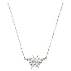 Grand collier papillon en diamant avec vue sur le devant / or blanc