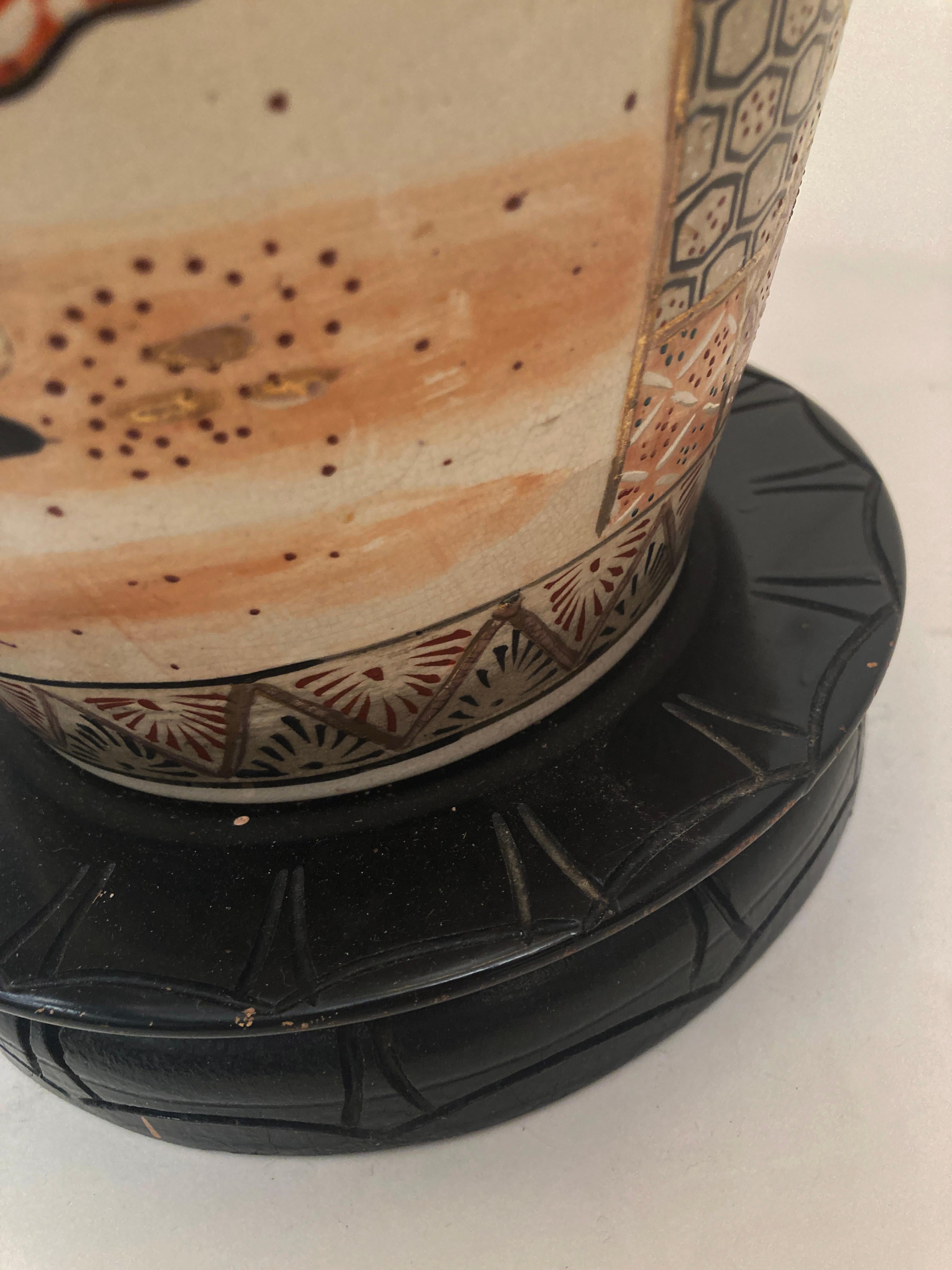 Large c. 19th Century Antique Meiji Period Japanese Kyo Satsuma Vase Lamp en vente 9