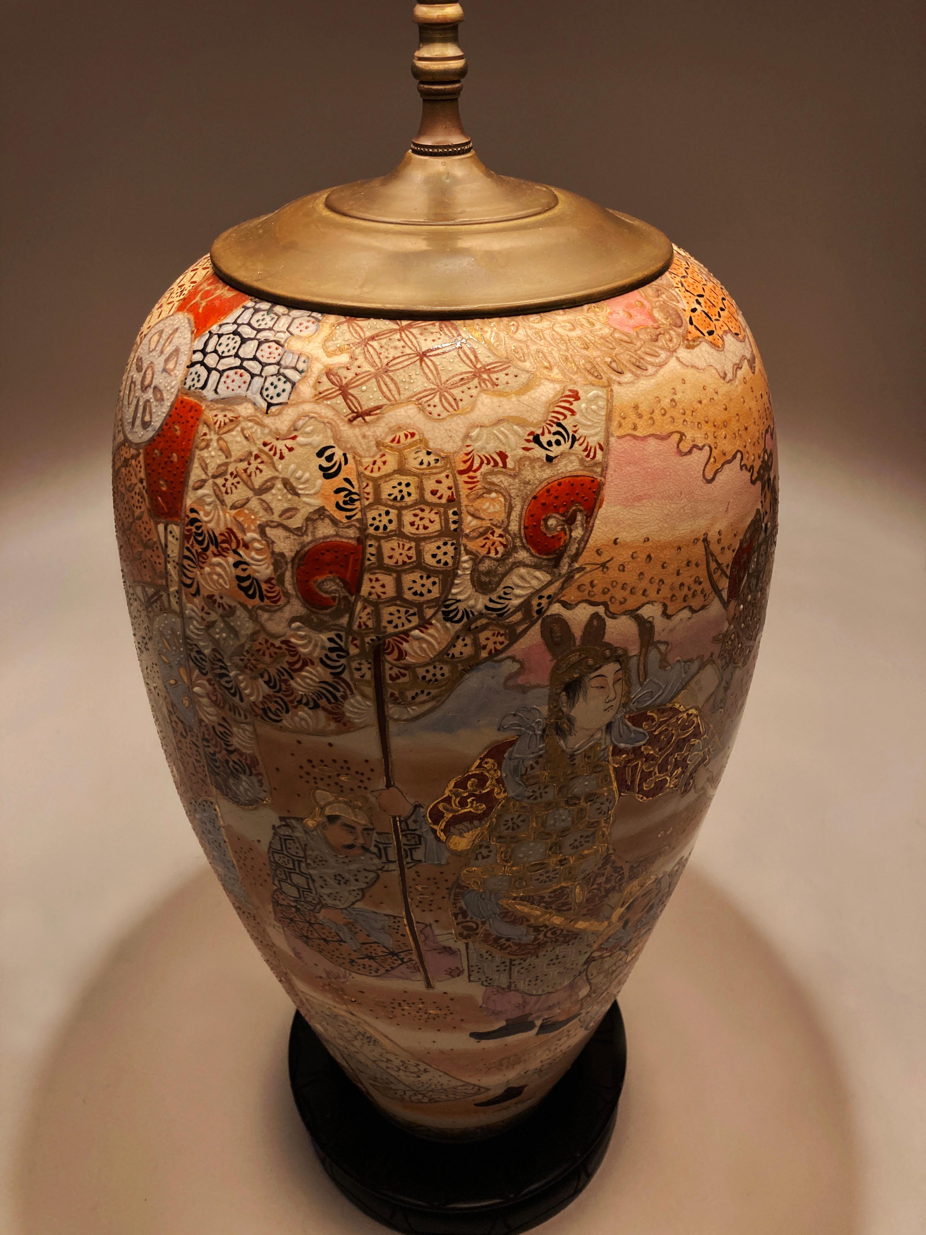 Large c. 19th Century Antique Meiji Period Japanese Kyo Satsuma Vase Lamp Bon état - En vente à Louisville, KY