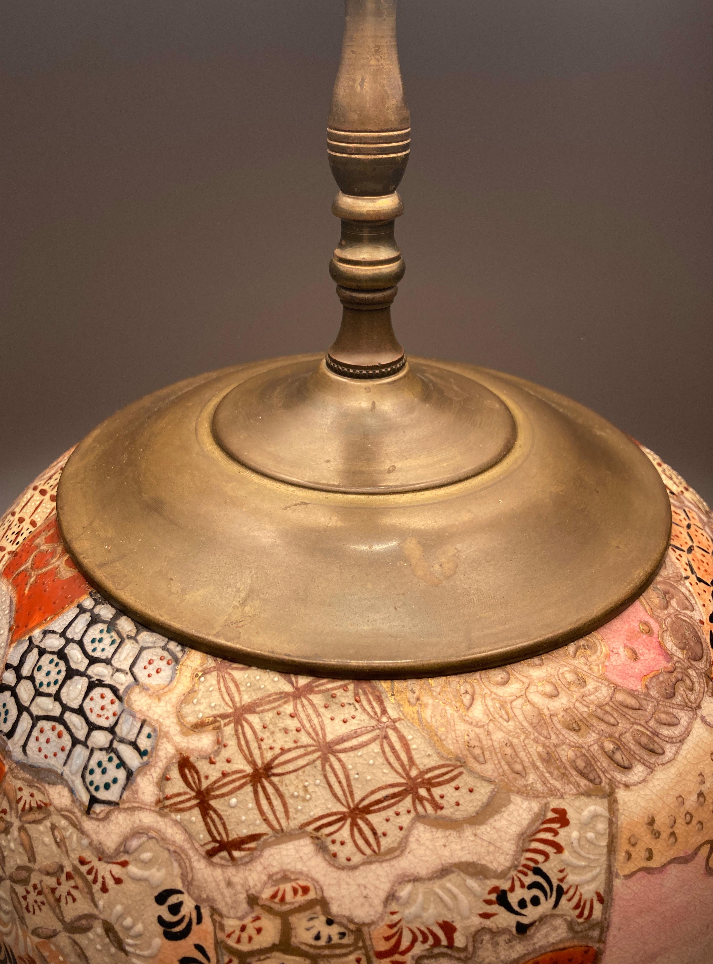 Bronze Large c. 19th Century Antique Meiji Period Japanese Kyo Satsuma Vase Lamp en vente