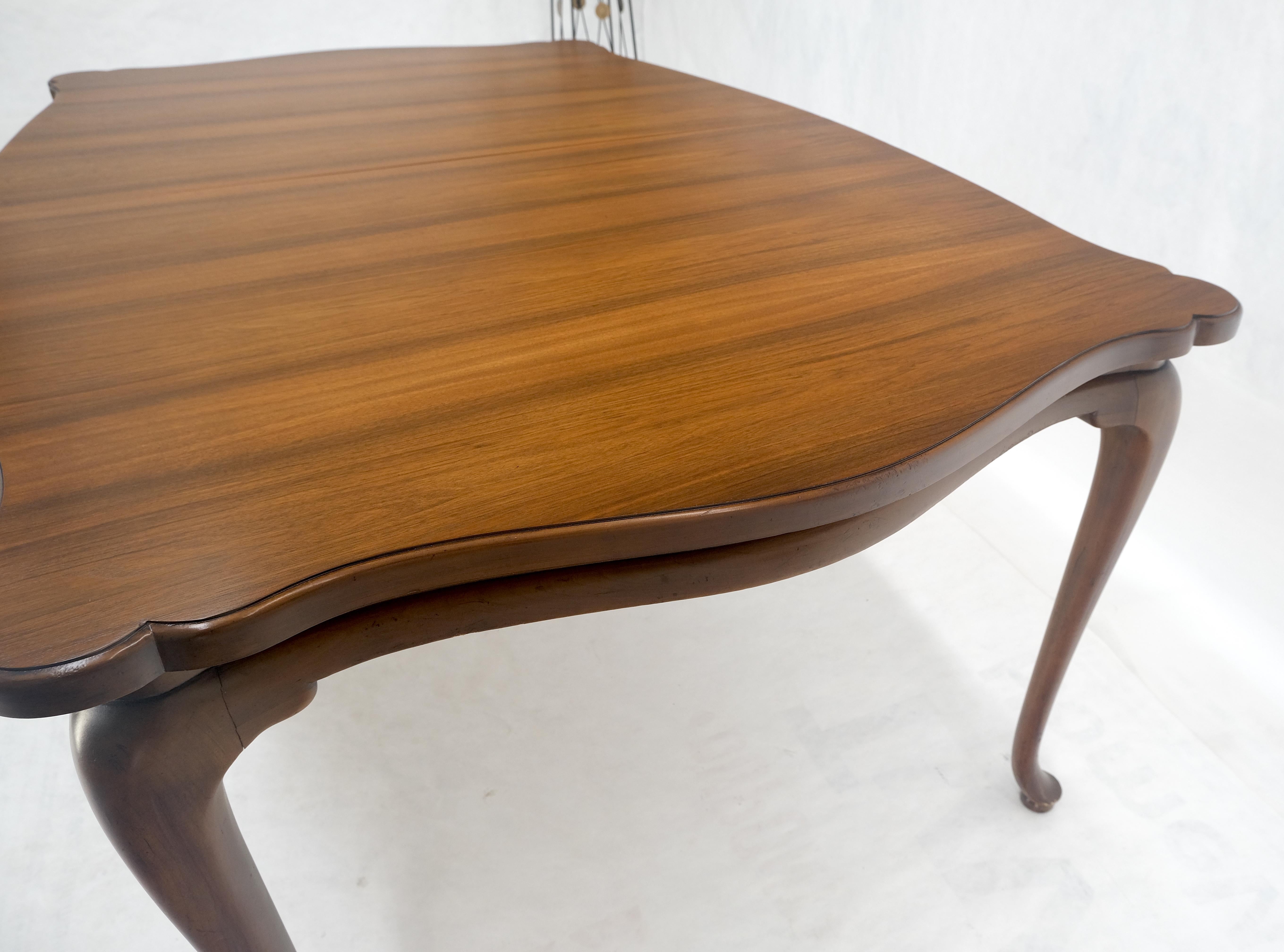 Grande table de salle à manger en noyer c1940 3x18