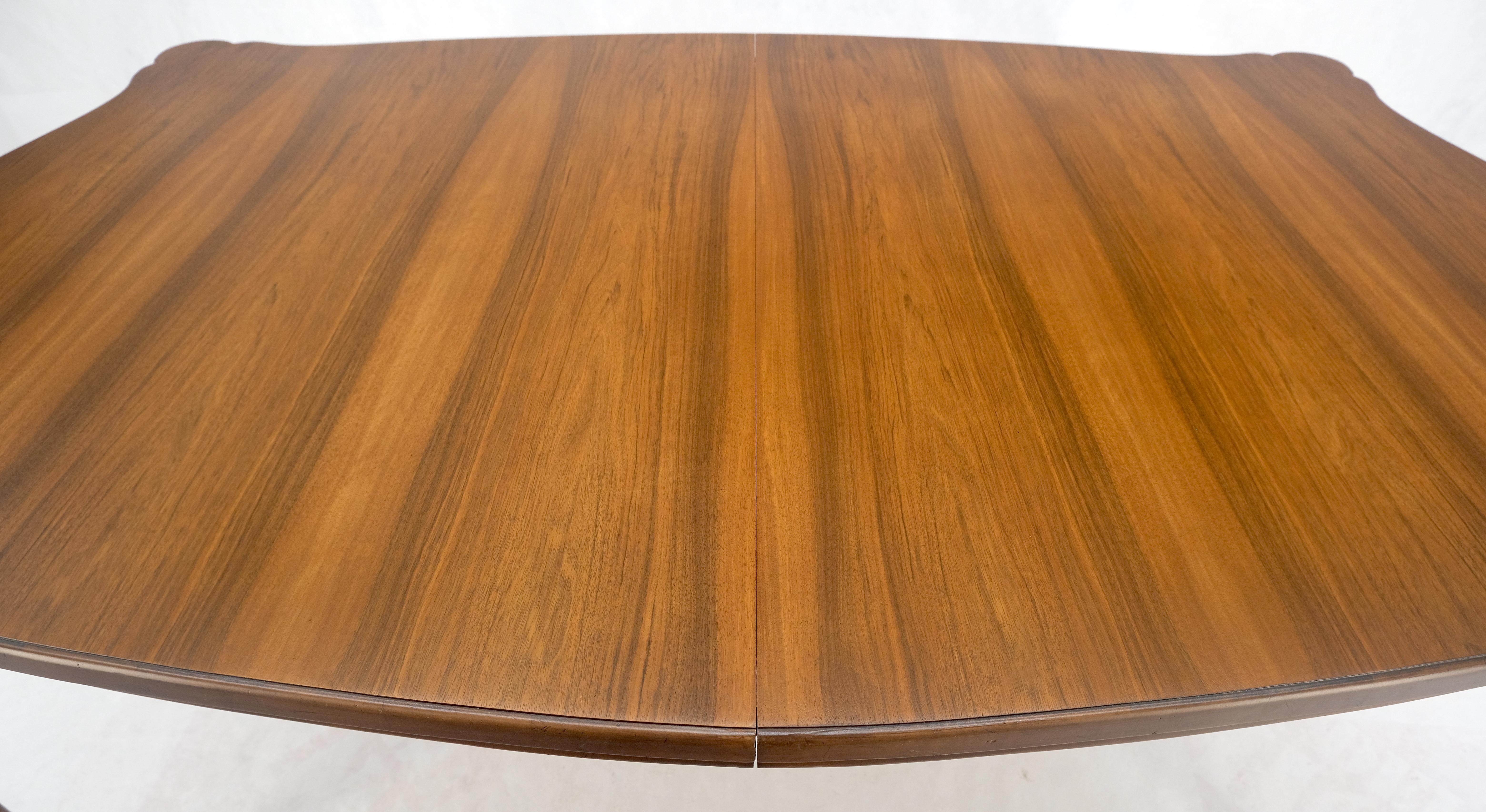 Laqué Grande table de salle à manger en noyer c1940 3x18