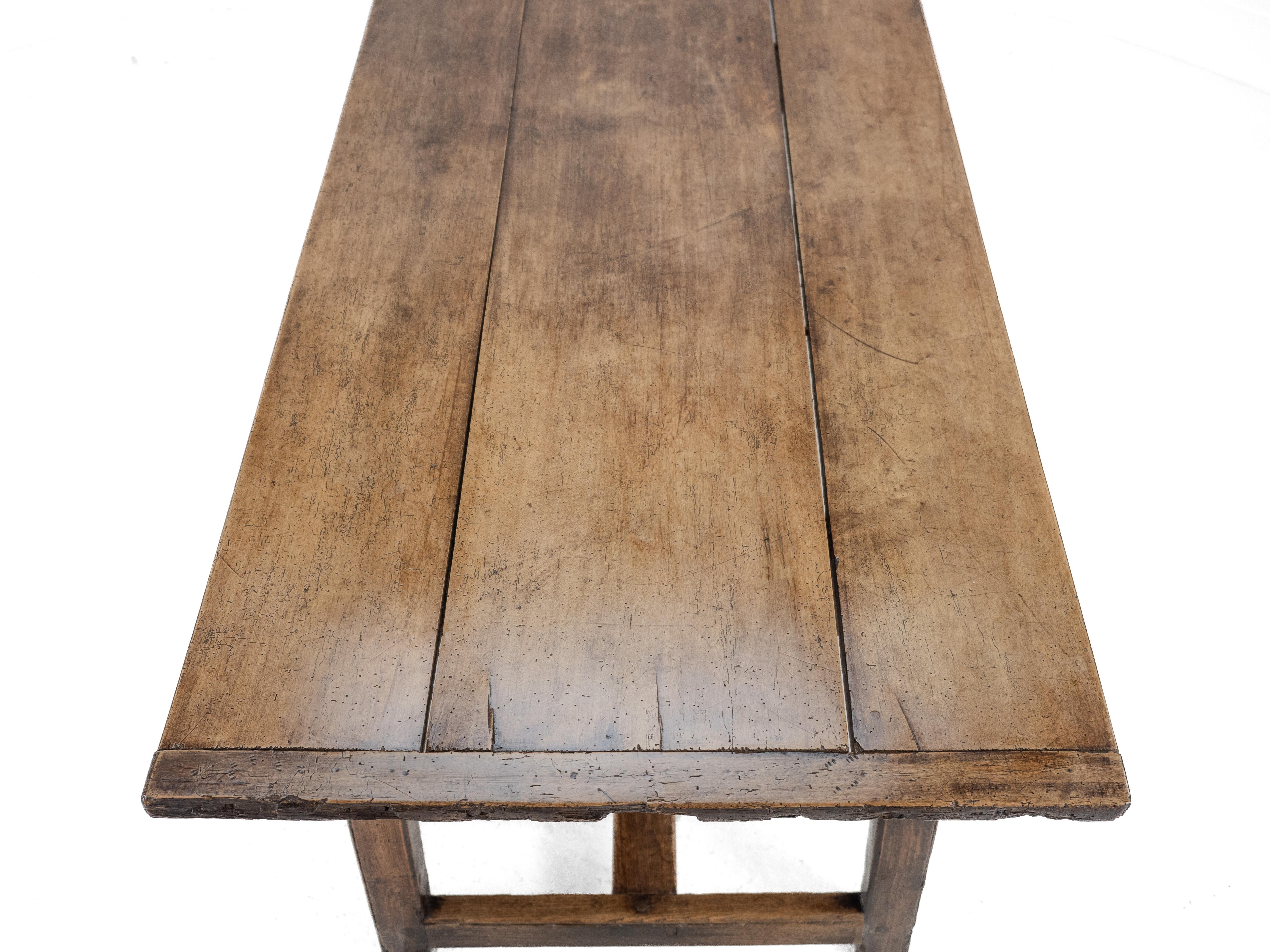 Large c.19th Pear Wood & Elm French Country Farmhouse Refectory Dining Table For Sale 6