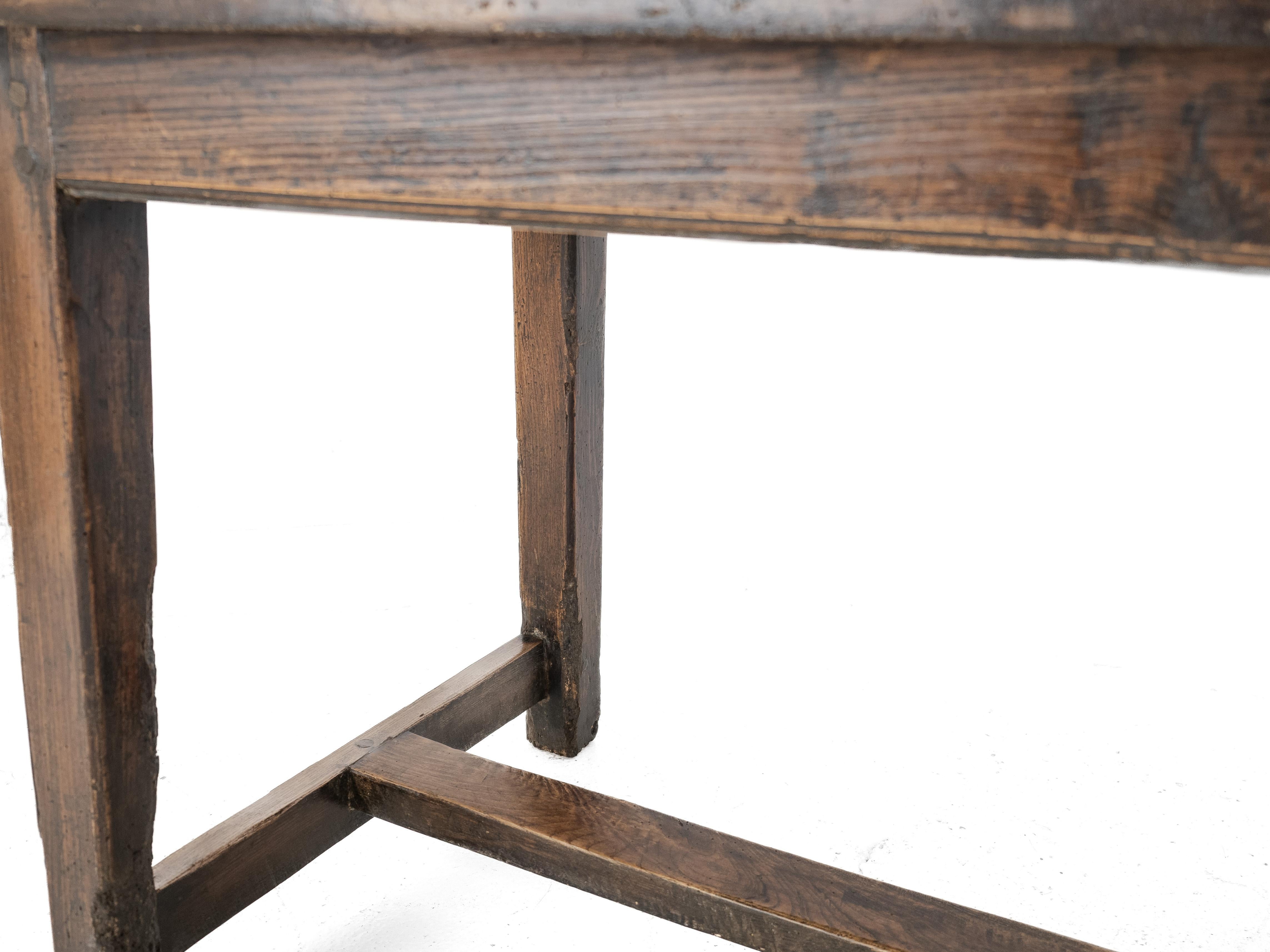 Large c.19th Pear Wood & Elm French Country Farmhouse Refectory Dining Table For Sale 14