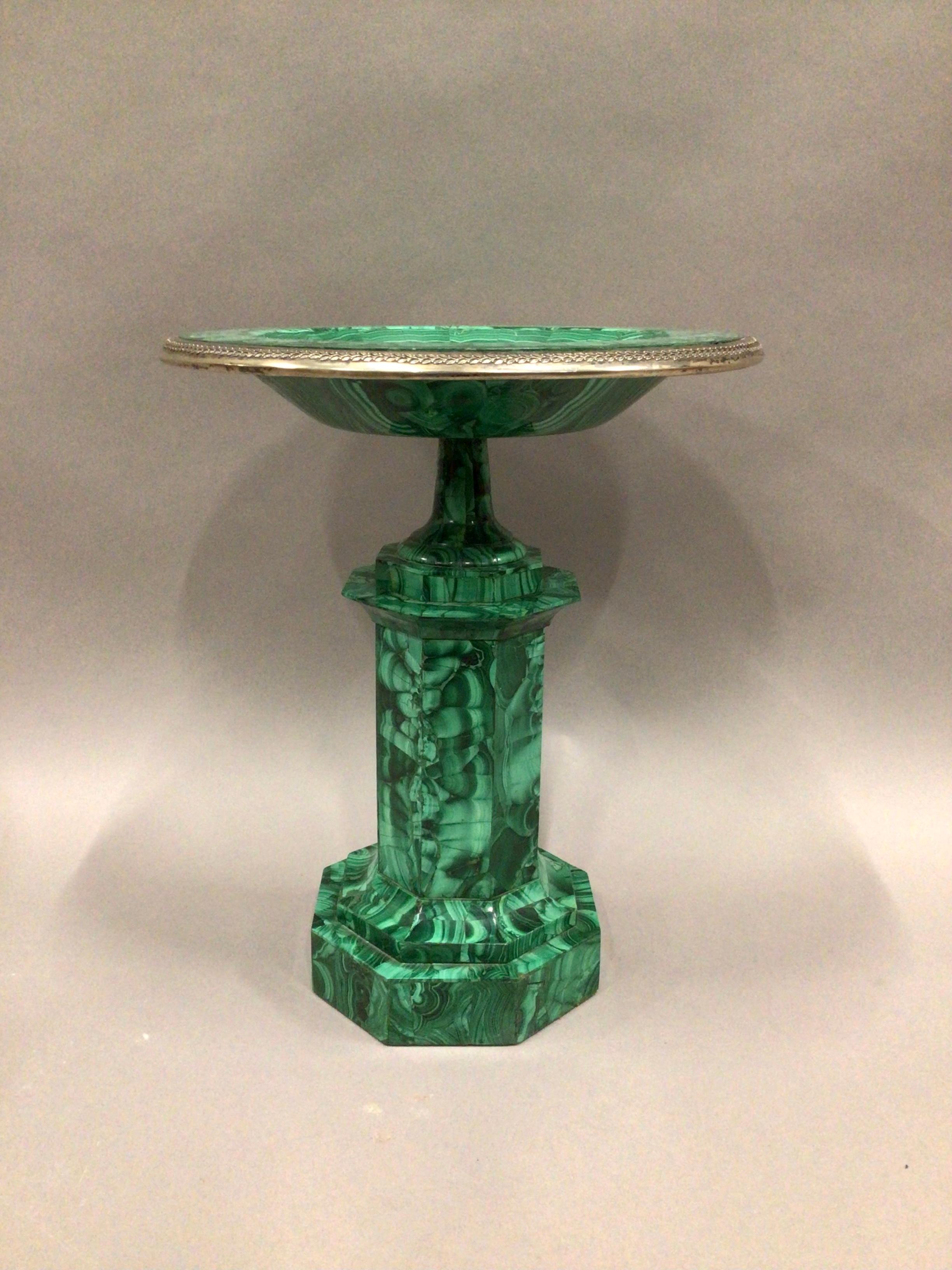 Exceptional Large C19th Malachite Tazza For Sale 2