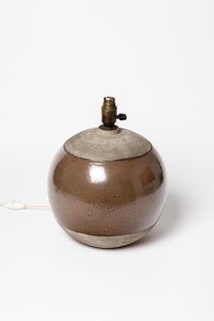 Grande lampe de bureau Cab Primavera Art Déco en céramique grise et marron Jean Besnard