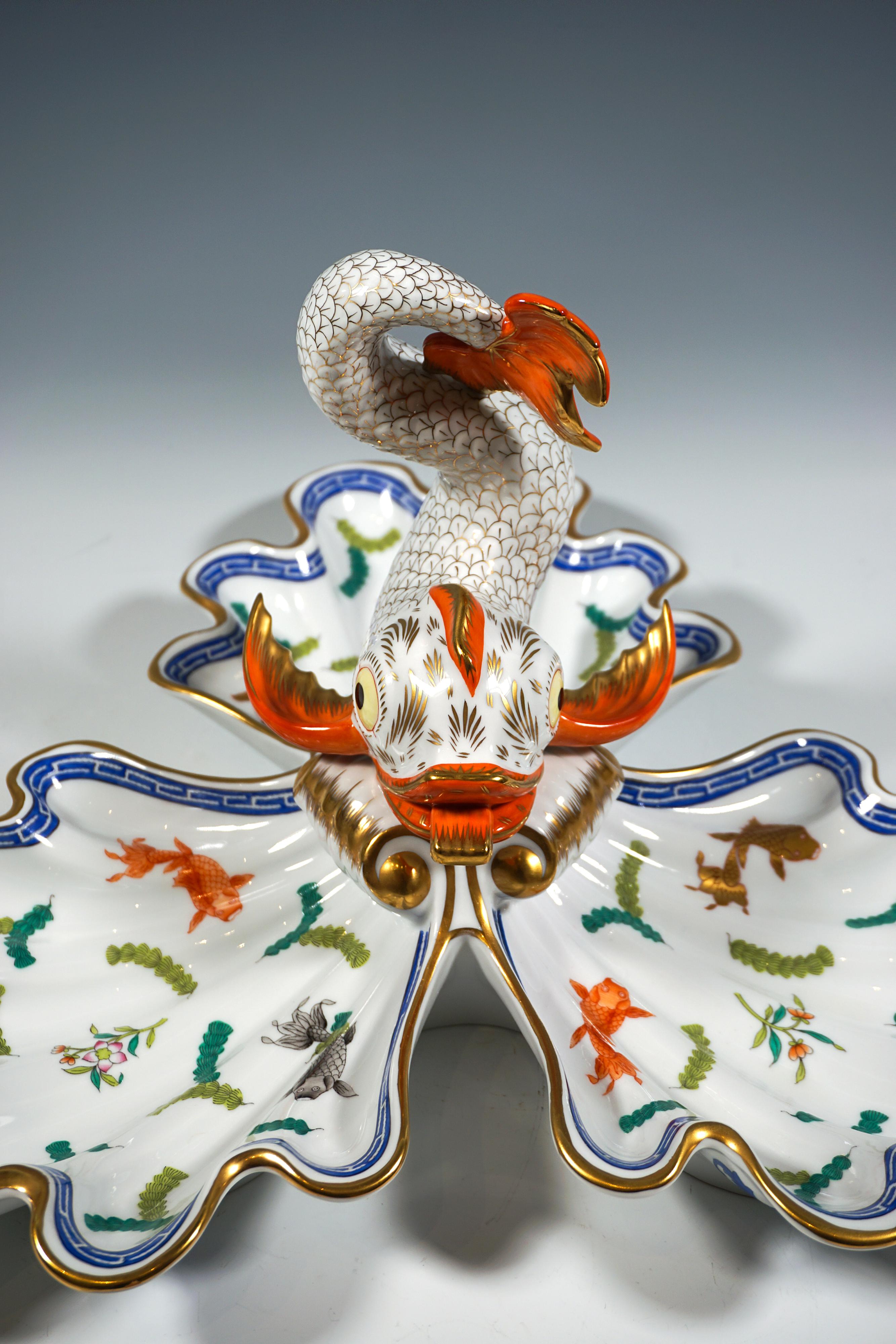 Porcelain Large Cabaret Bowl With Dolphin Crowning, Herend Hungary, 20th Century